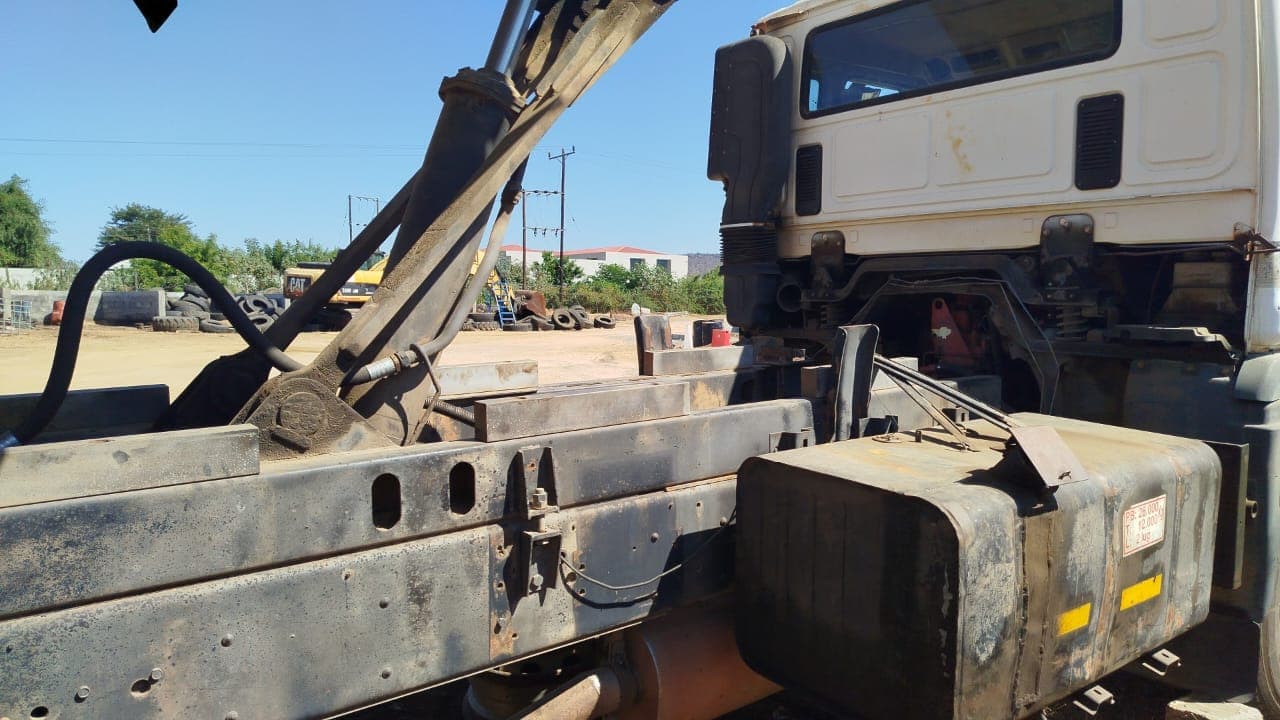 TATA NOVUS K5DEF 26T (6X4) - 2014 — imagem 4