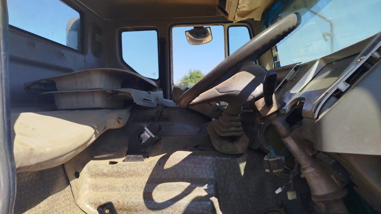 TATA NOVUS K5DEF 26T (6X4) - 2014 — imagem 8