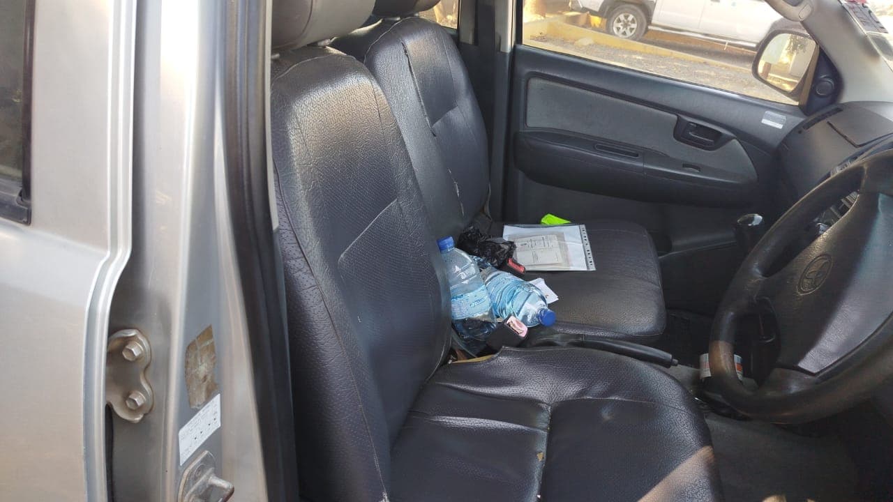Toyota Hilux 2.5 C/D - 2011 — imagem 3
