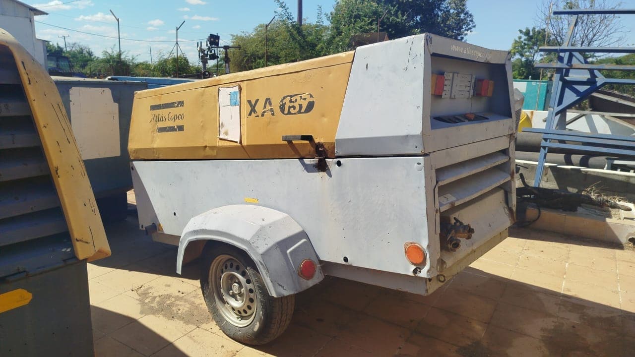 Compressor Diesel de 9 a 13 M³/Min - 2012 — imagem 1
