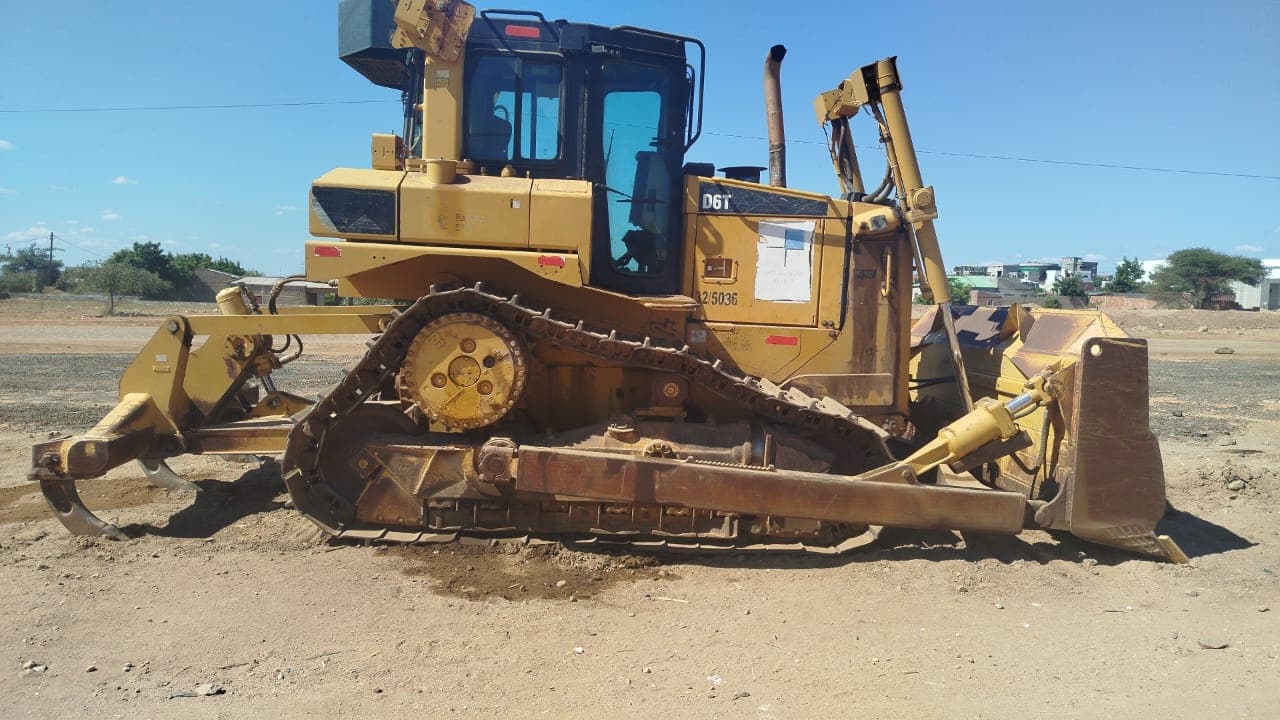 Tractor de Rastos 20T - 2011 — imagen 5