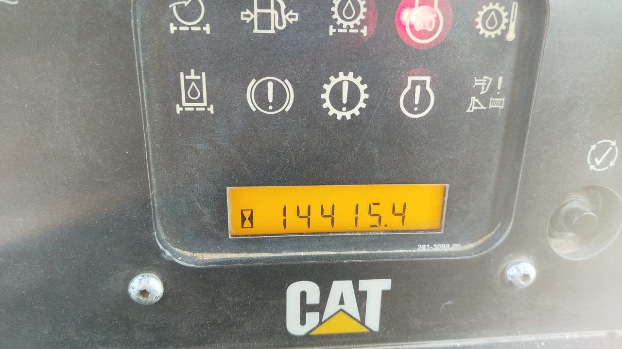 Tractor de Rastos 20T - 2011 — imagen 2