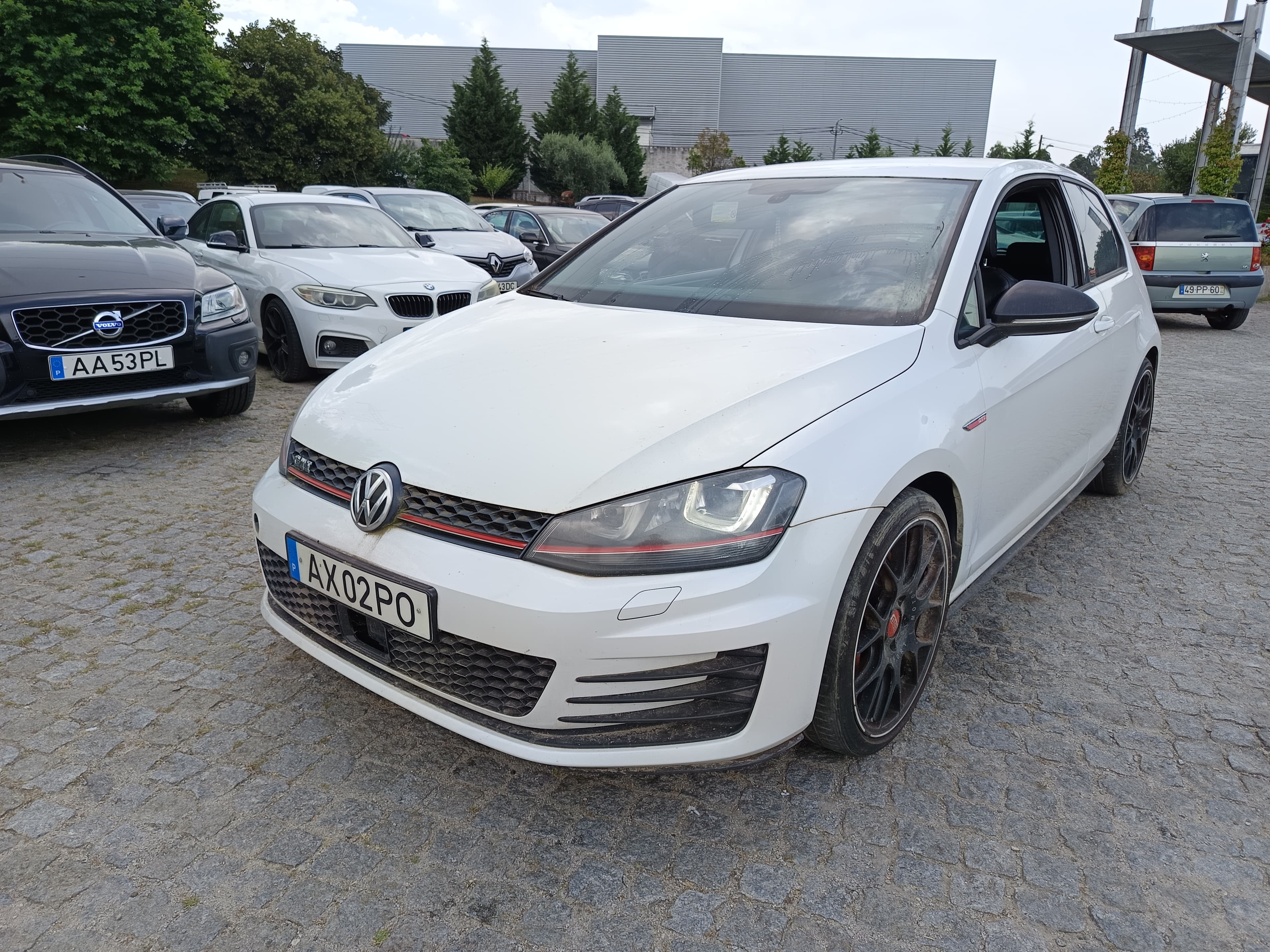 Volkswagen Golf VII 2.0 TSI GTI Performance · Ano 2014 — imagen 3