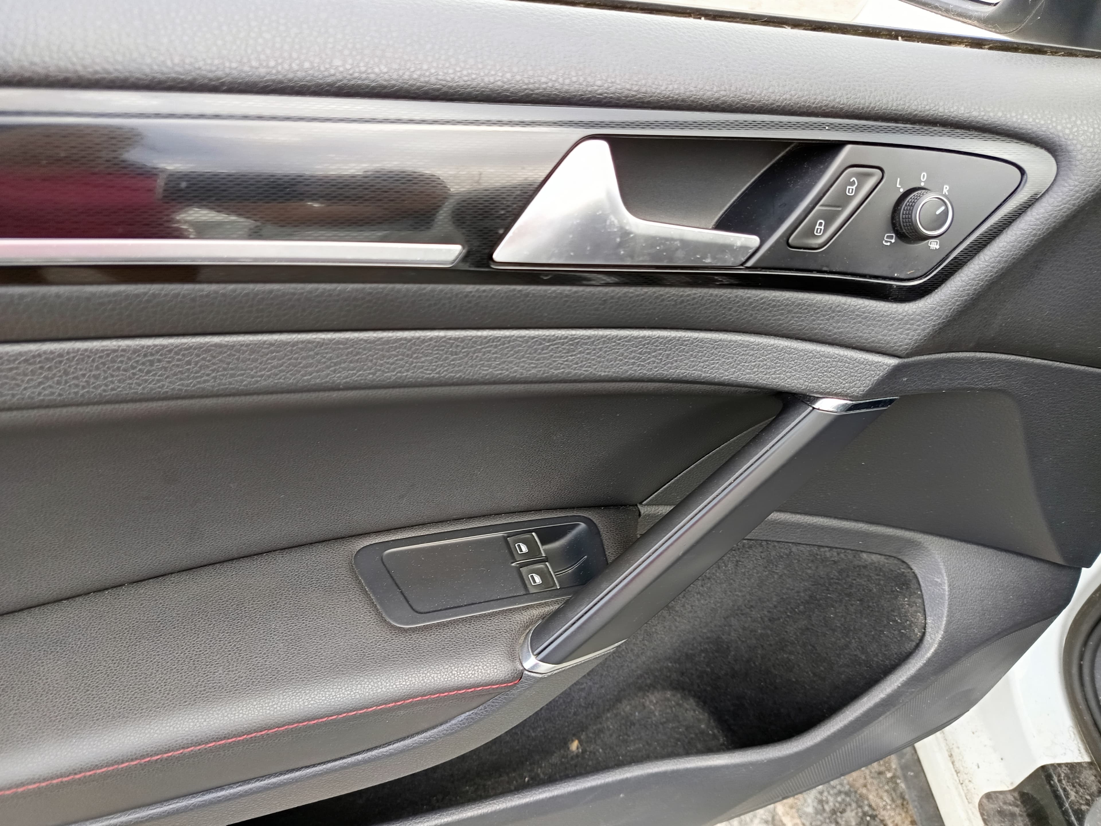 Volkswagen Golf VII 2.0 TSI GTI Performance · Ano 2014 — imagen 24