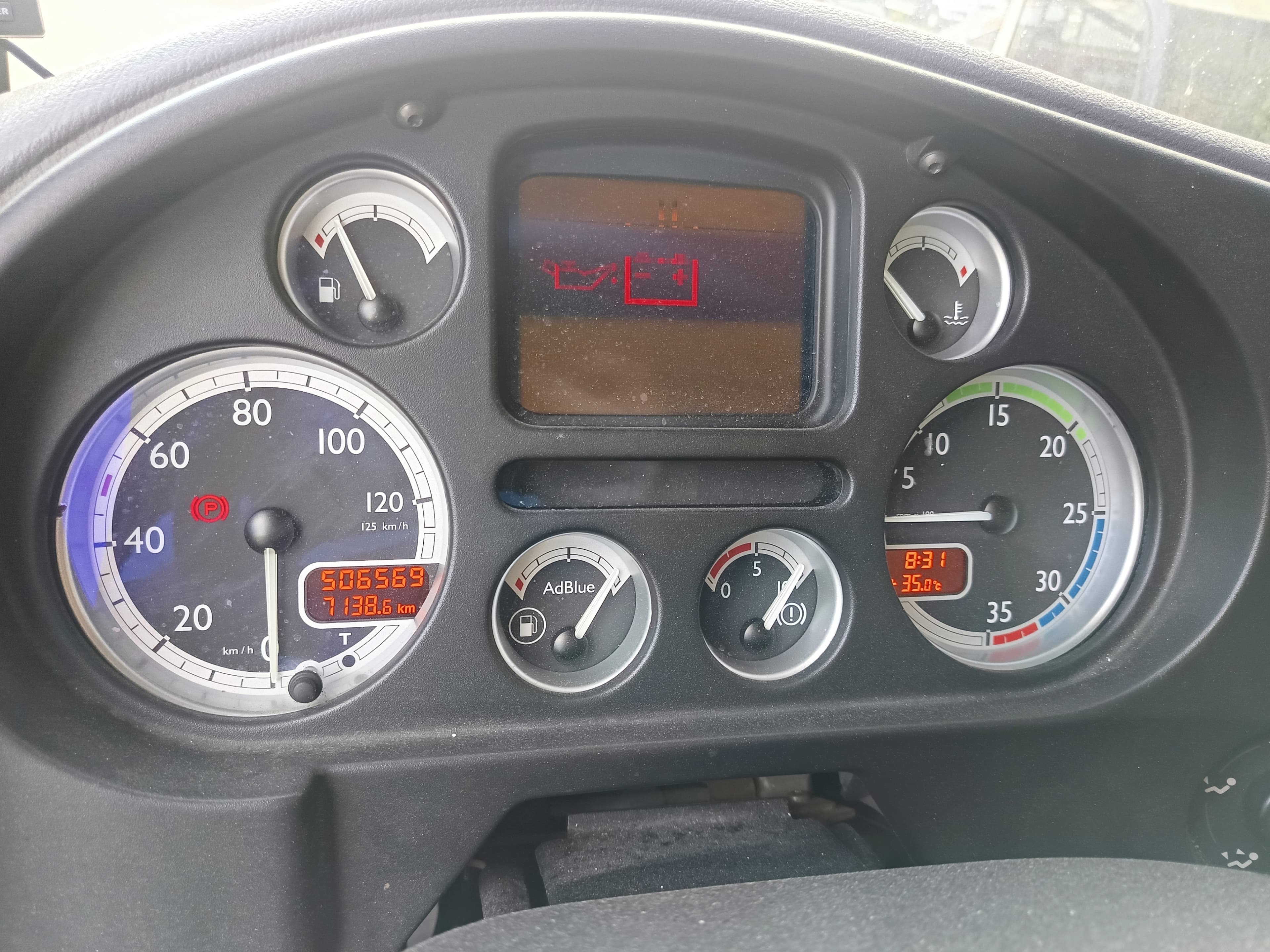 DAF LF 45.180 · Ano 2007 — imagem 26