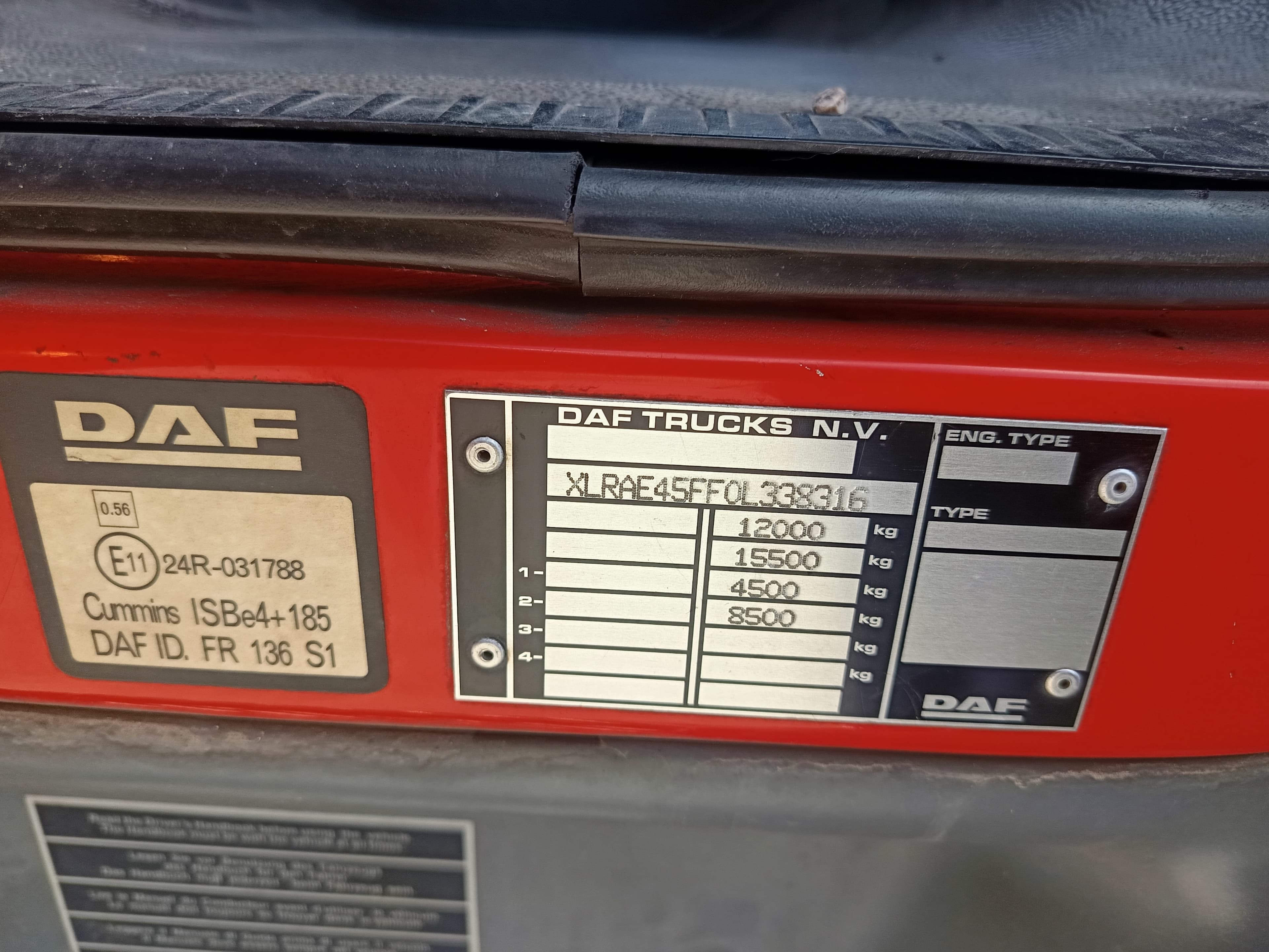 DAF LF 45.180 · Ano 2007 — imagem 17