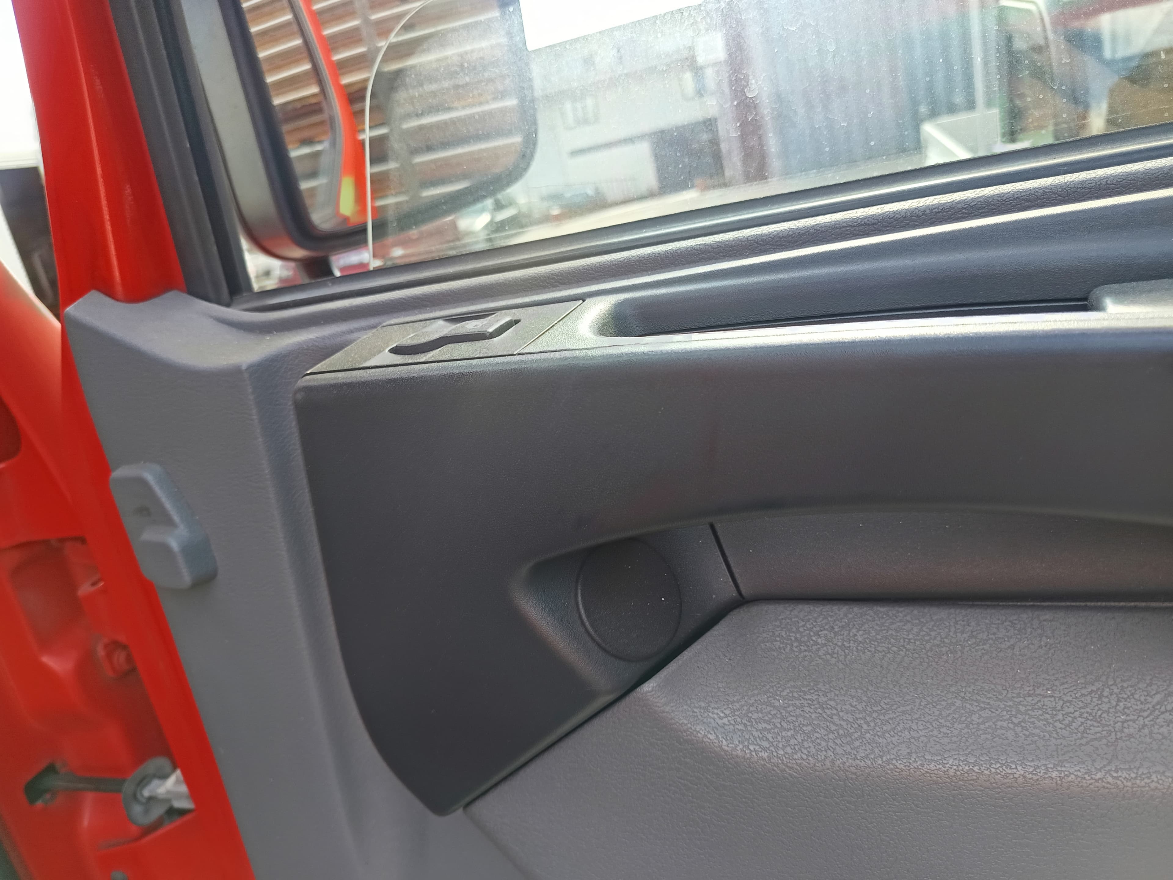 DAF LF 45.180 · Ano 2007 — imagem 29