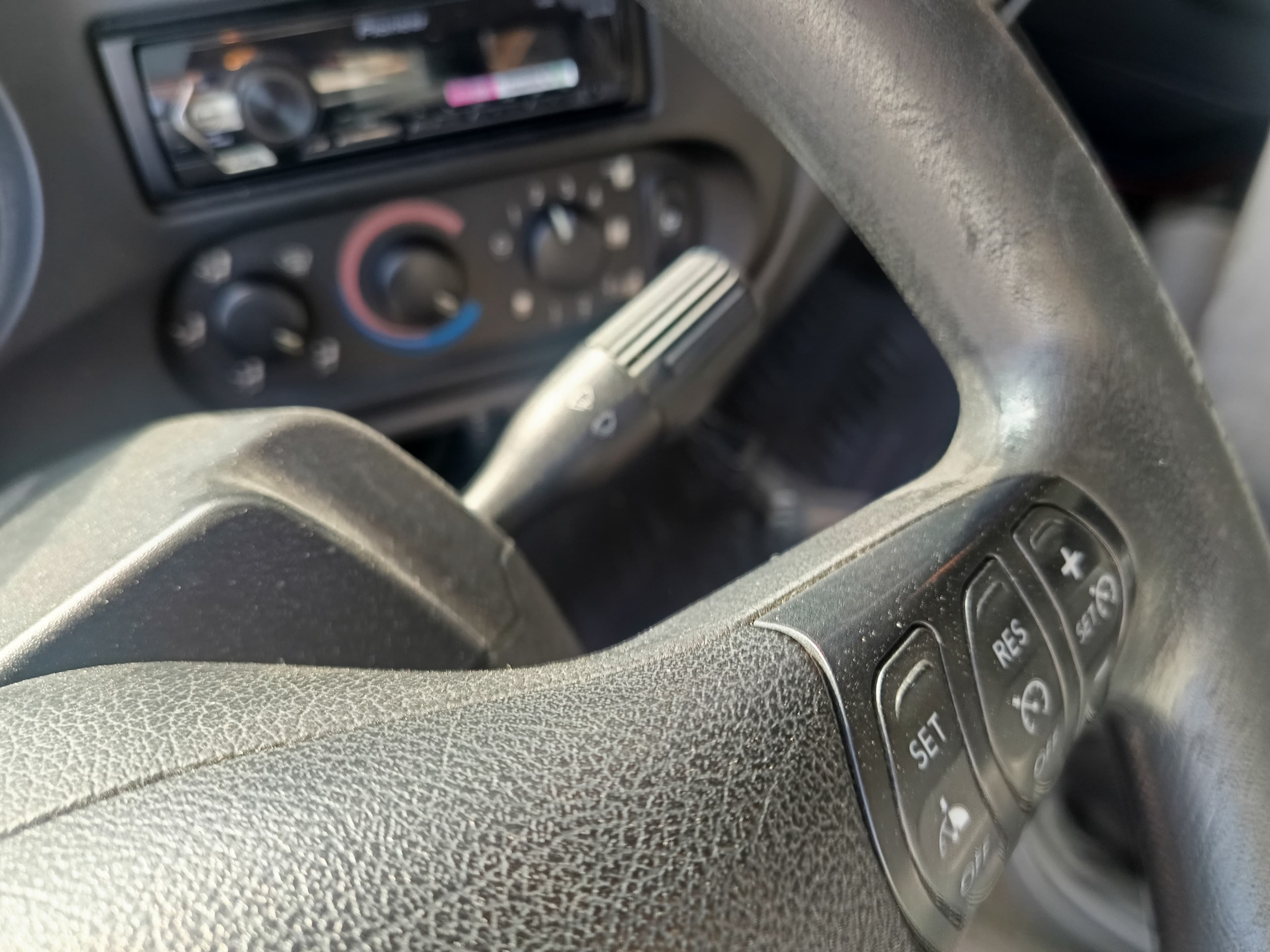 DAF LF 45.180 · Ano 2007 — imagem 22