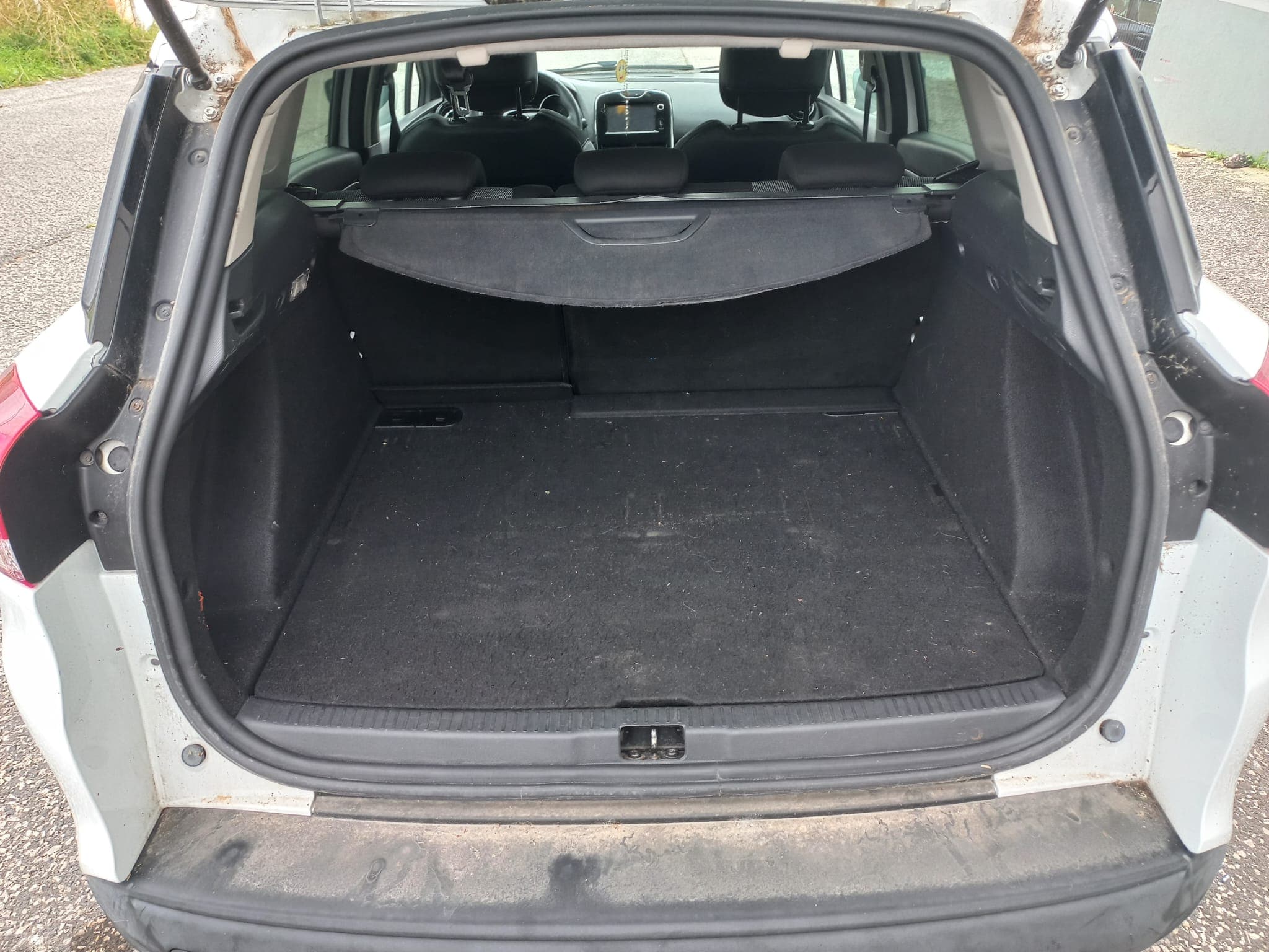 Renault Clio IV · Ano 2014     Més Janeiro — imagem 10