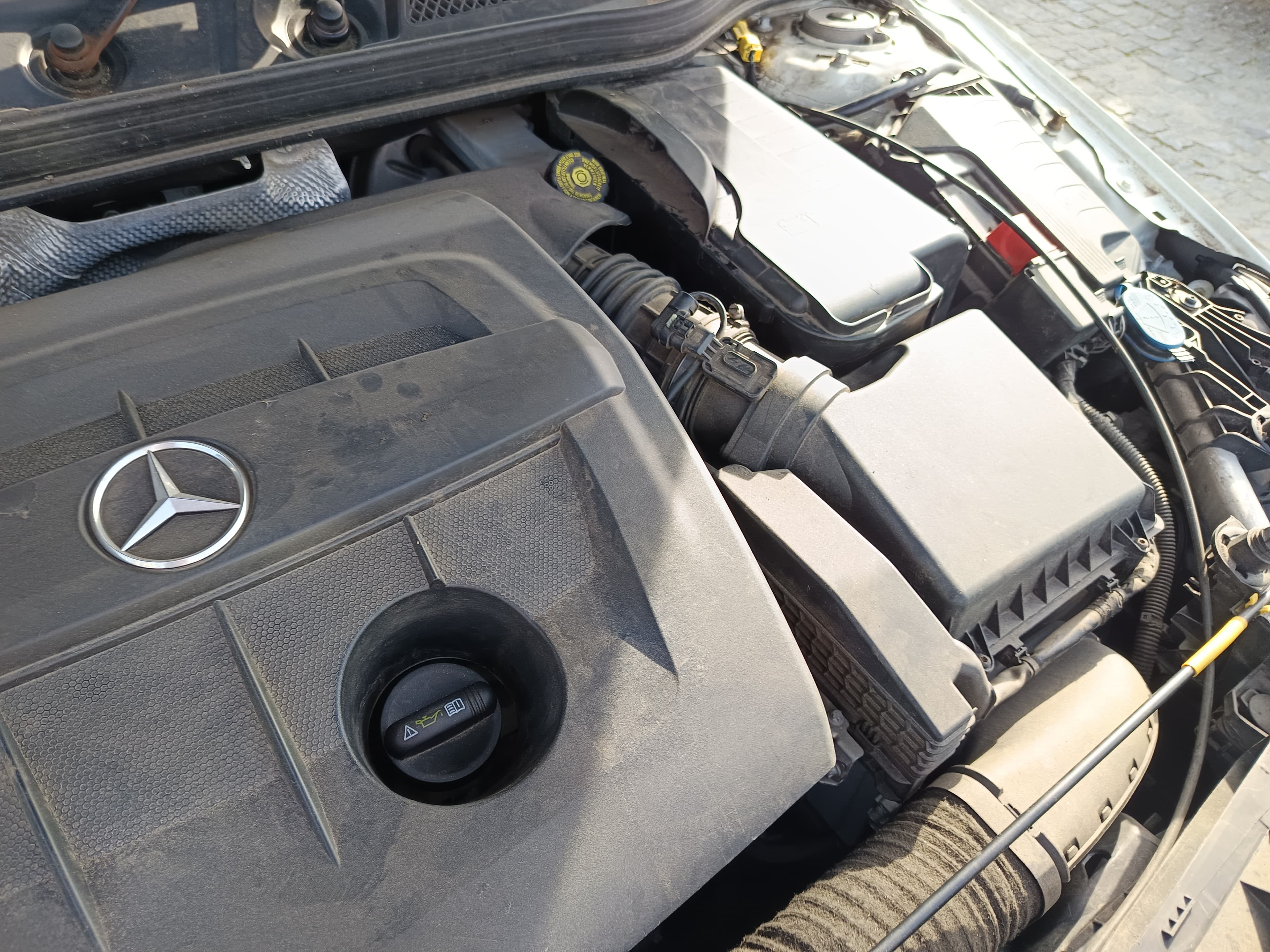 Mercedes-Benz — image 18