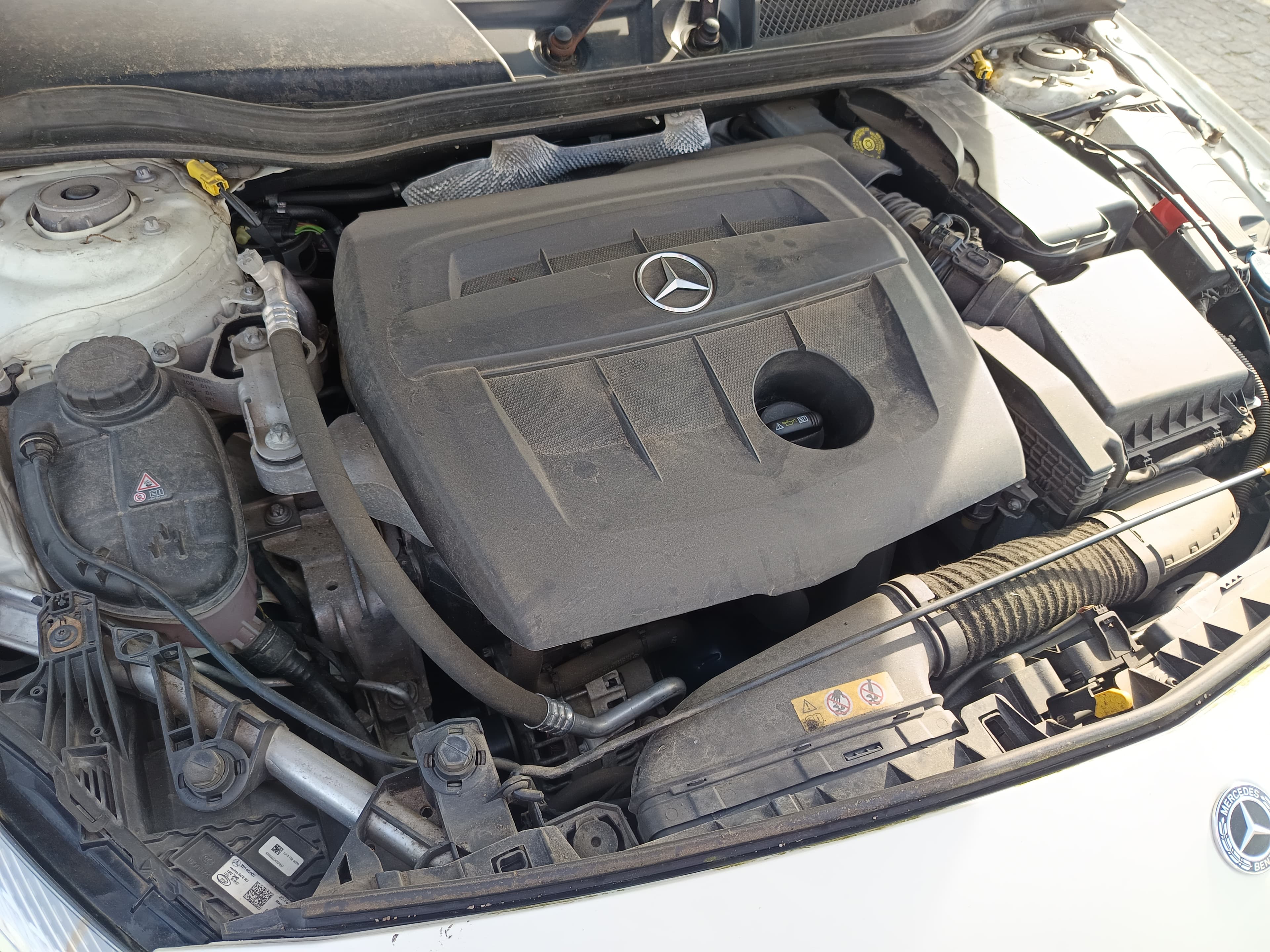 Mercedes-Benz — image 16