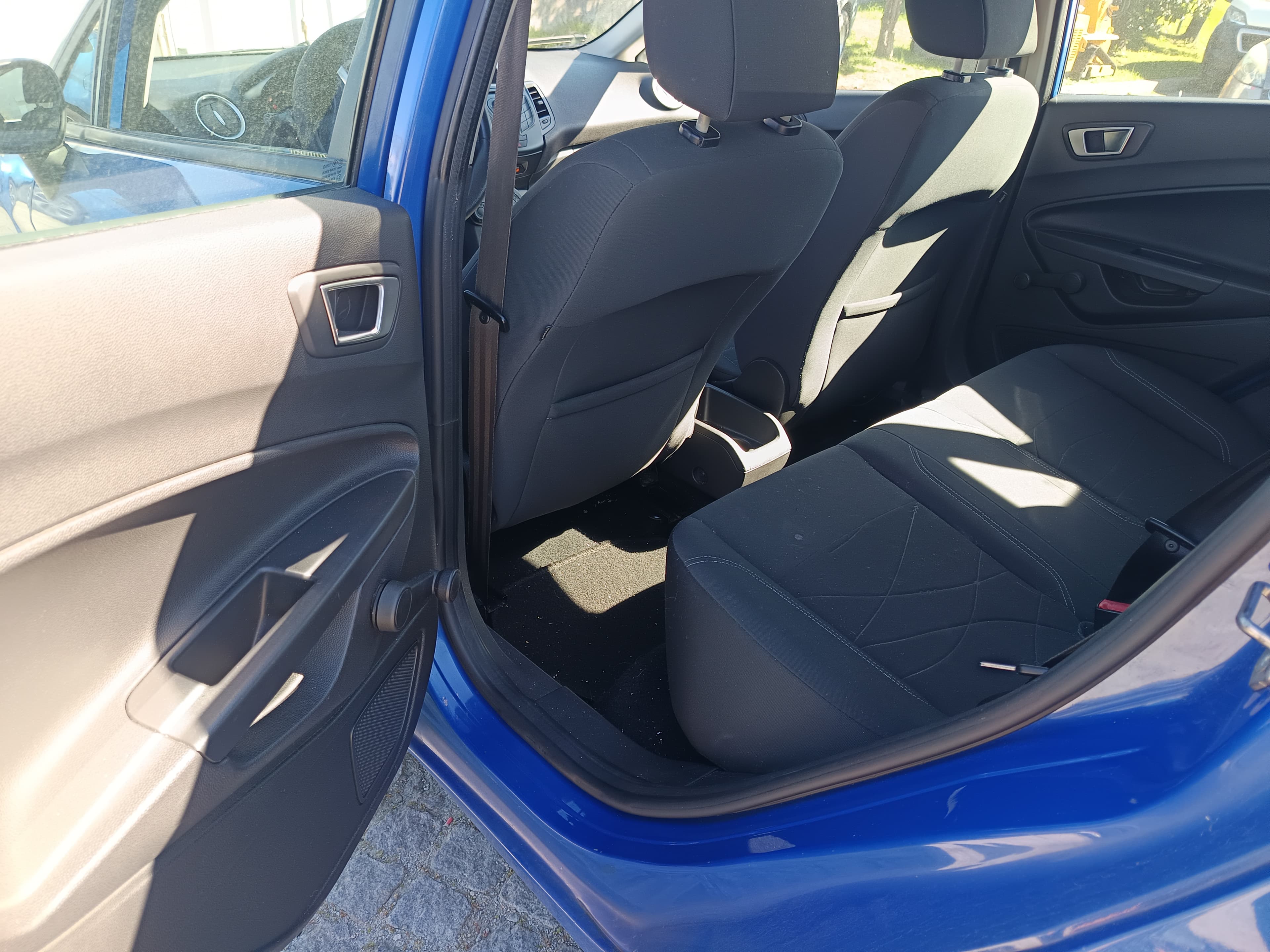 Ford Fiesta · Ano 2019 — image 27