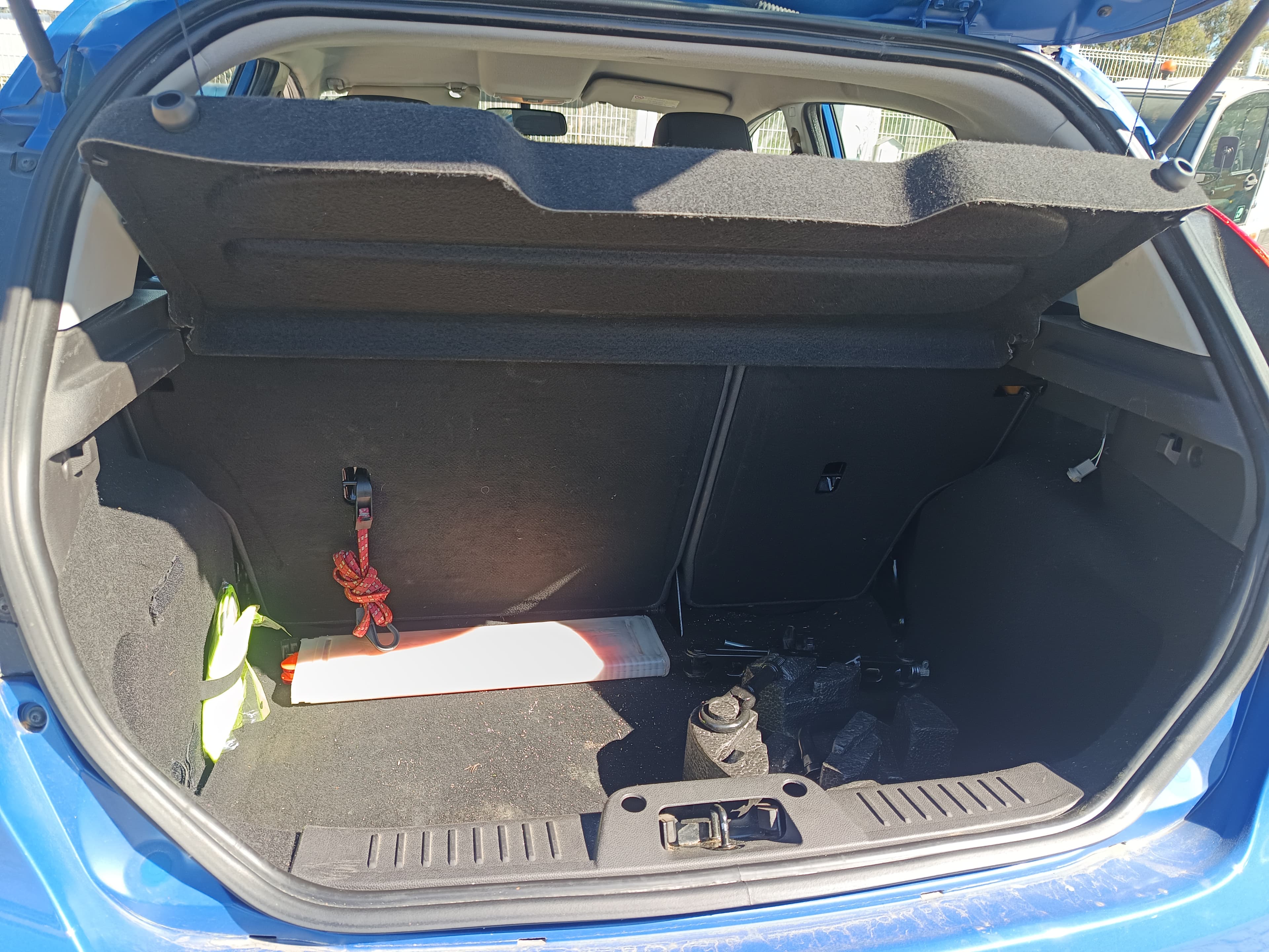 Ford Fiesta · Ano 2019 — image 17