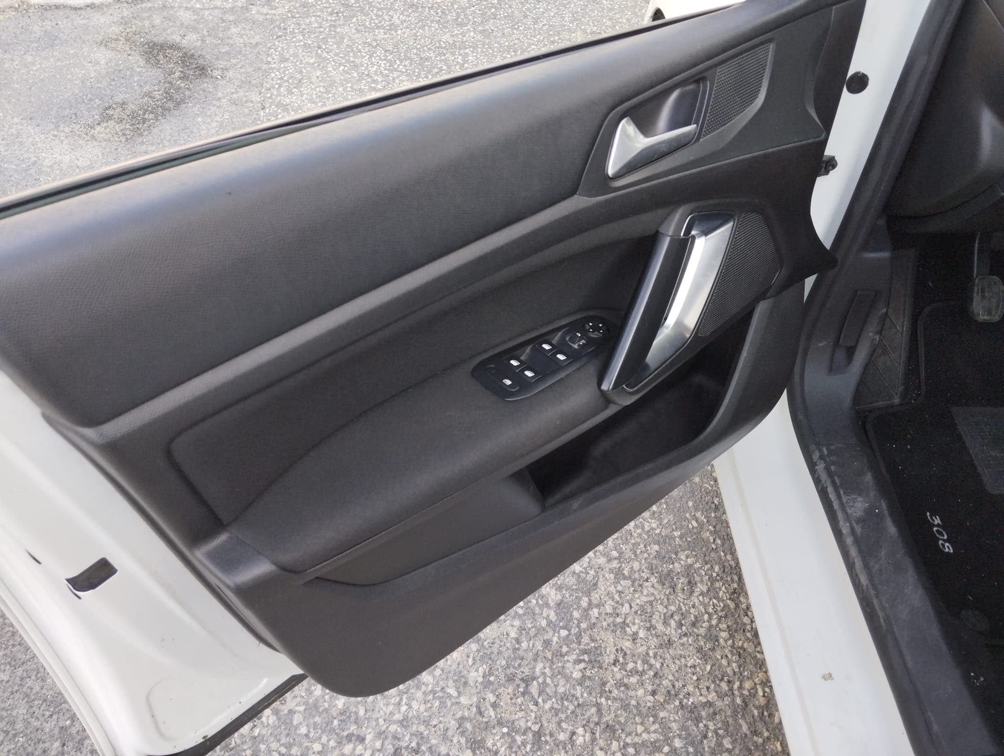 Peugeot 308 · Ano 2018 — imagem 19