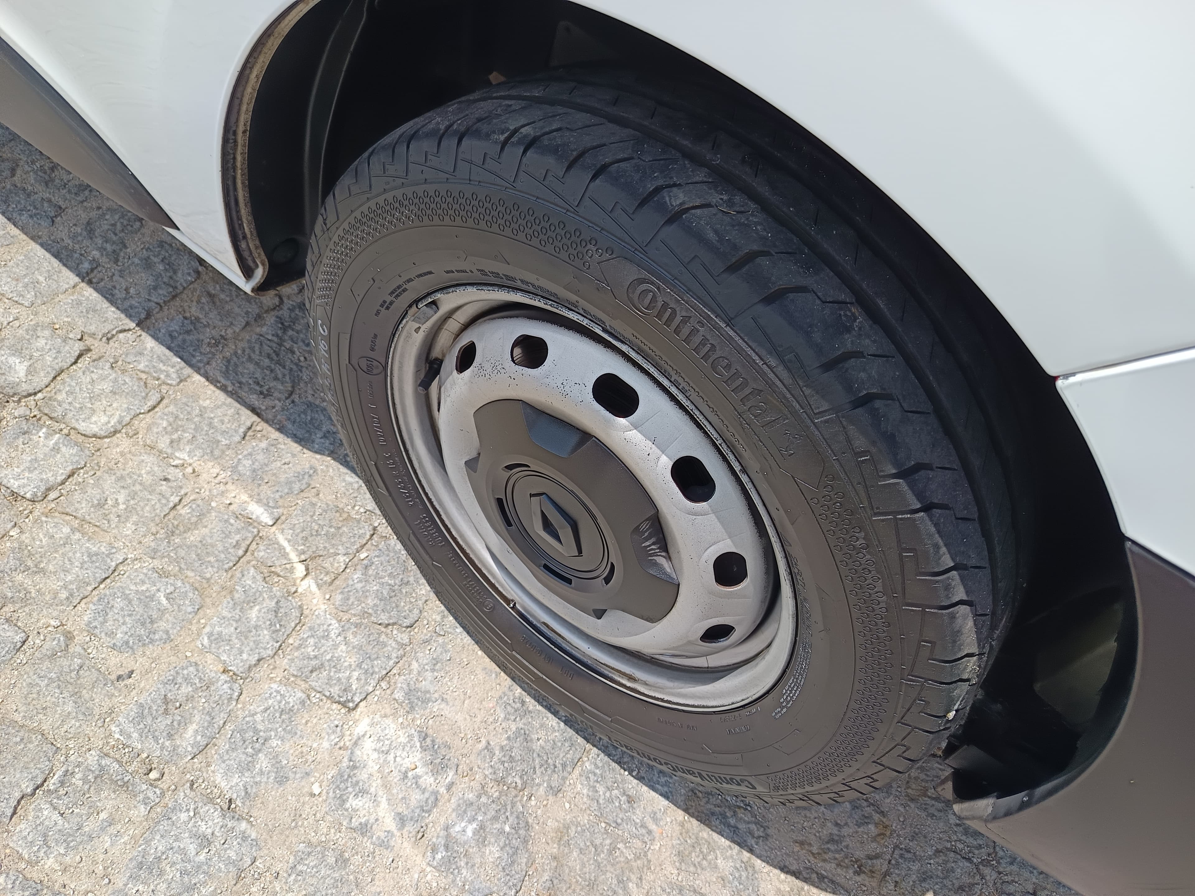Renault Trafic · Ano 2021 — imagen 7