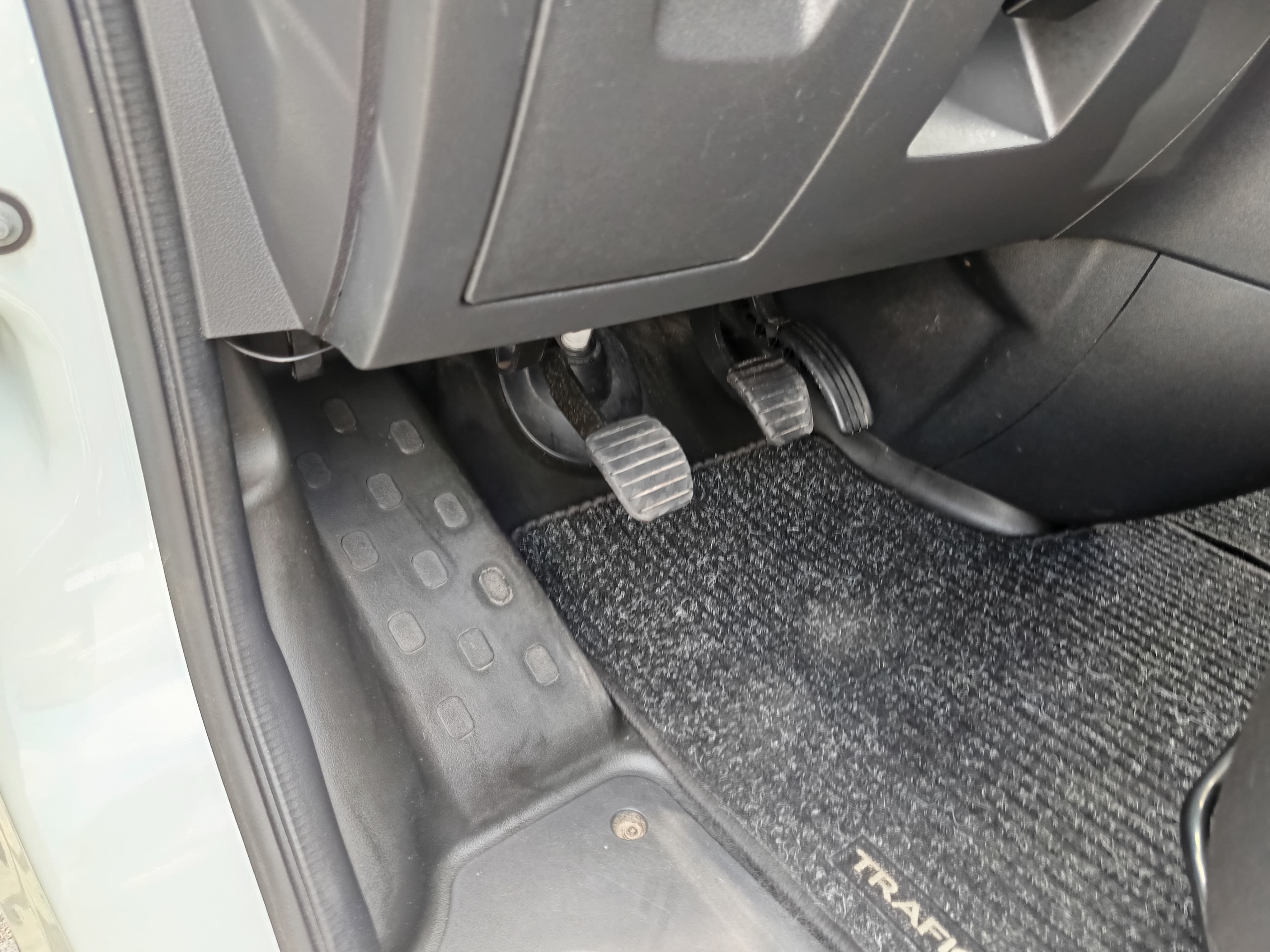 Renault Trafic · Ano 2021 — imagen 25
