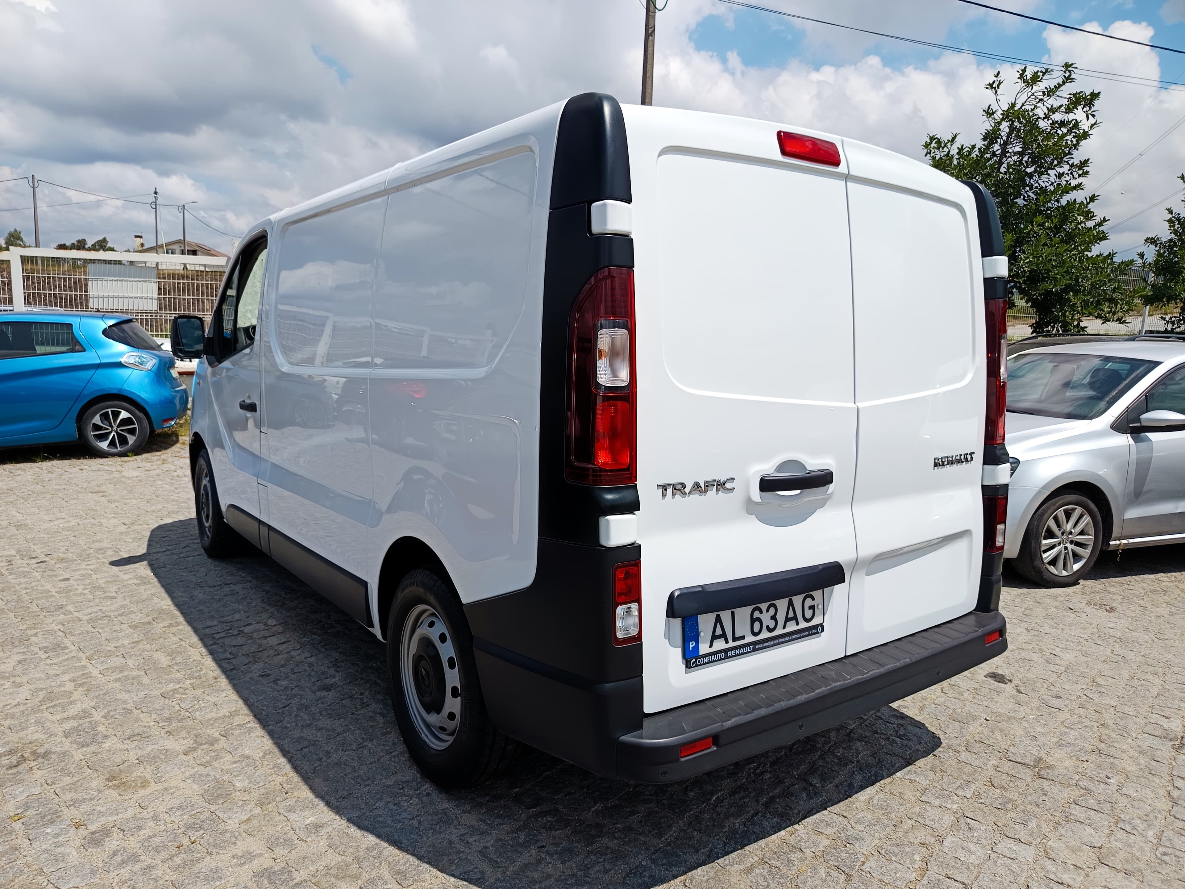 Renault Trafic · Ano 2021 — imagen 6
