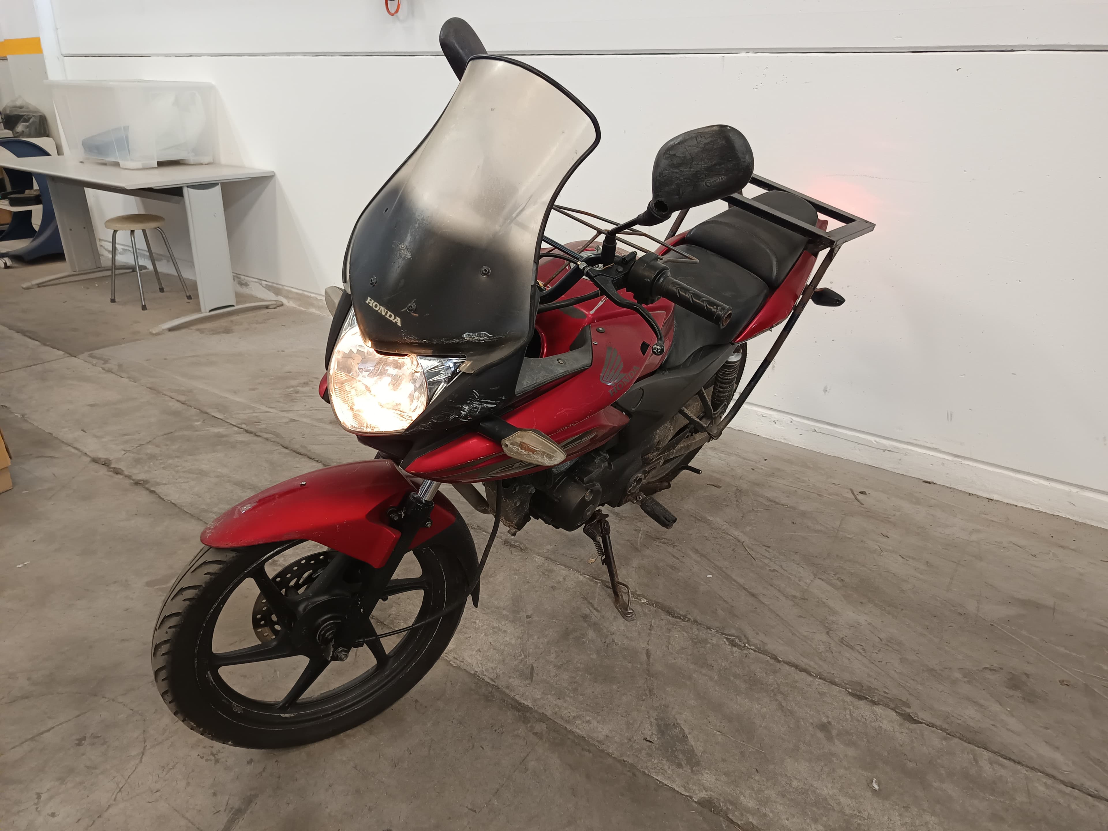 Honda CBF 125 · Año 2014 — imagen 2