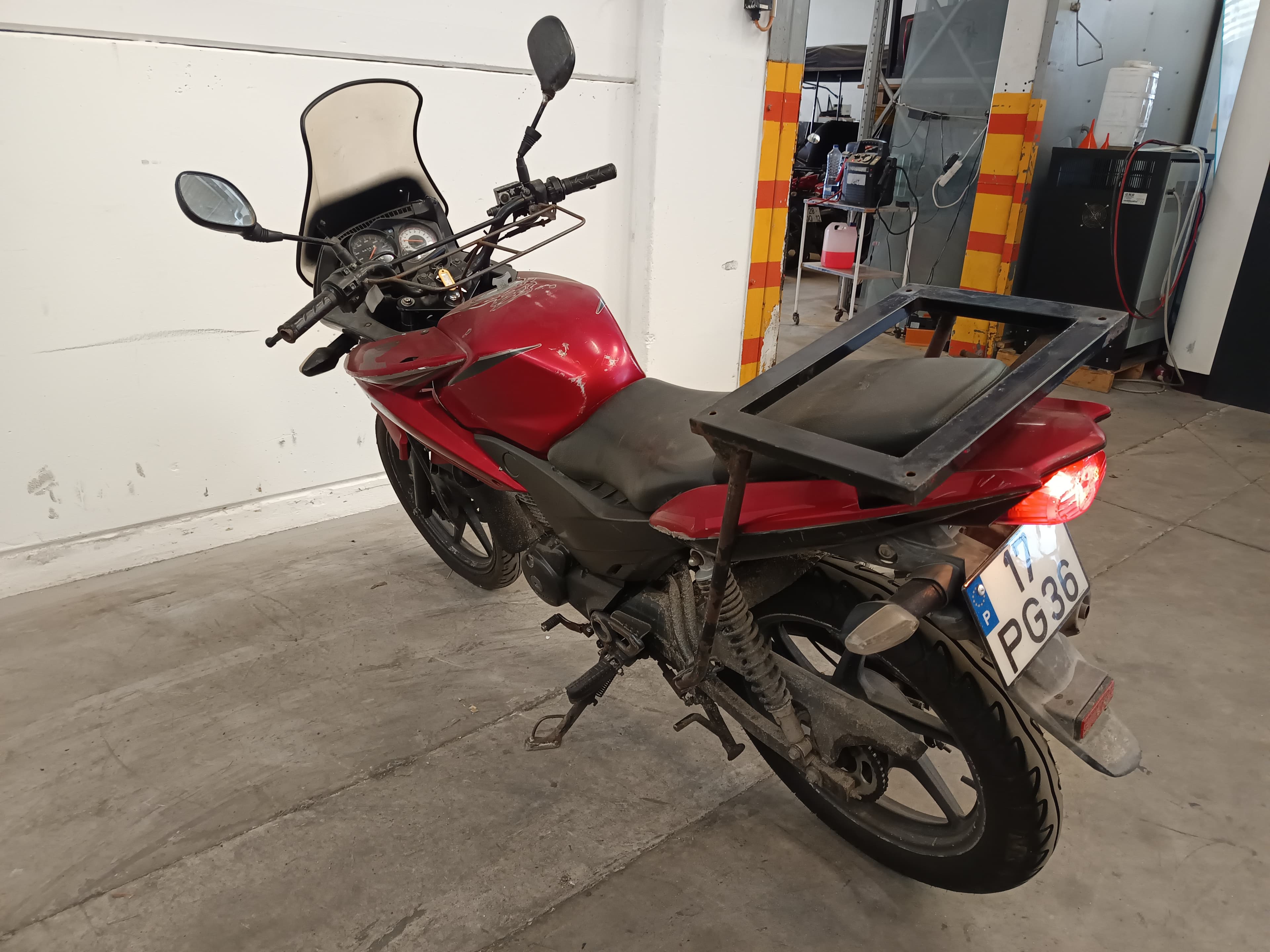 Honda CBF 125 · Año 2014 — imagen 7