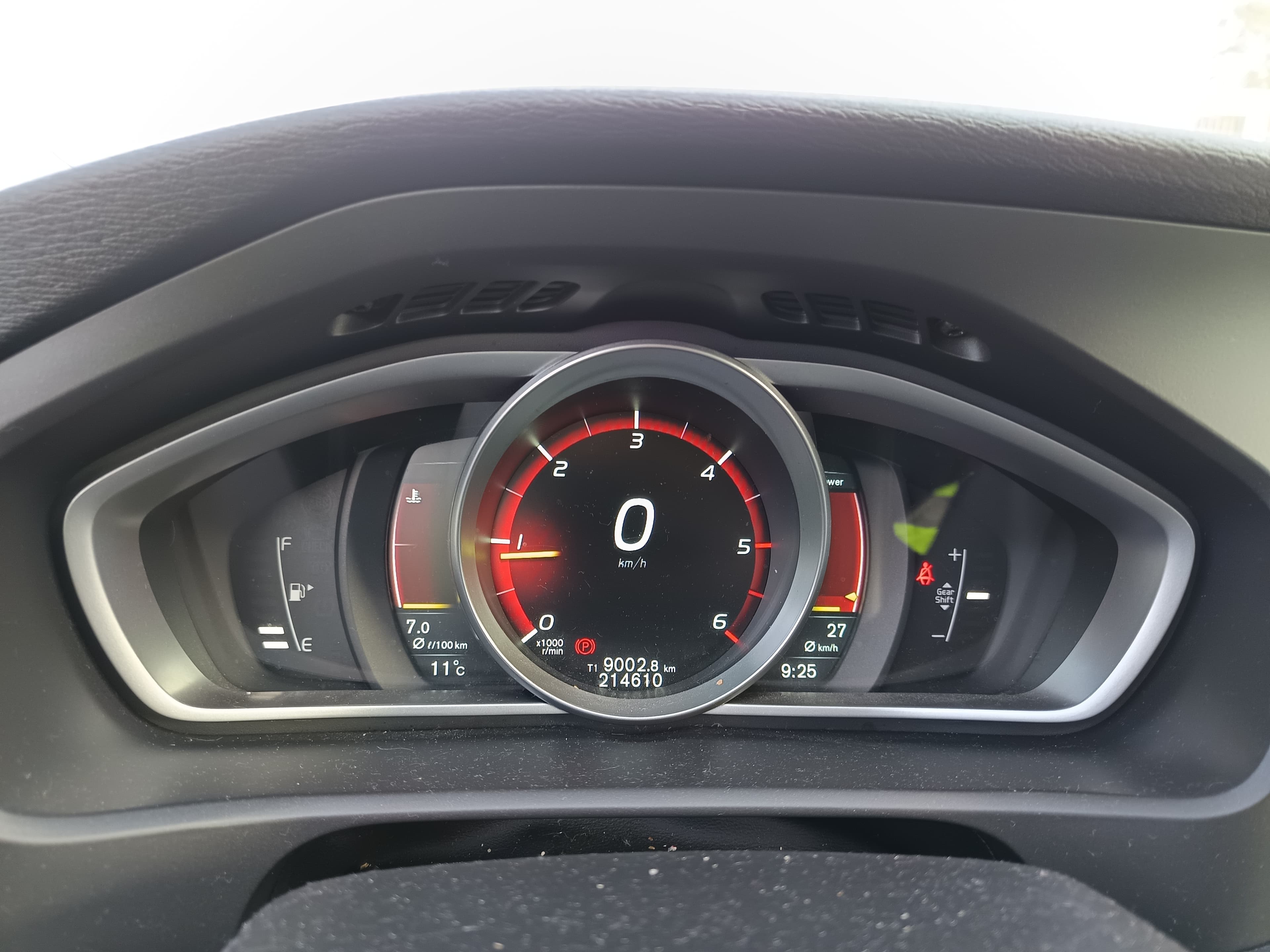 Volvo V40 · Ano 2014 — image 44