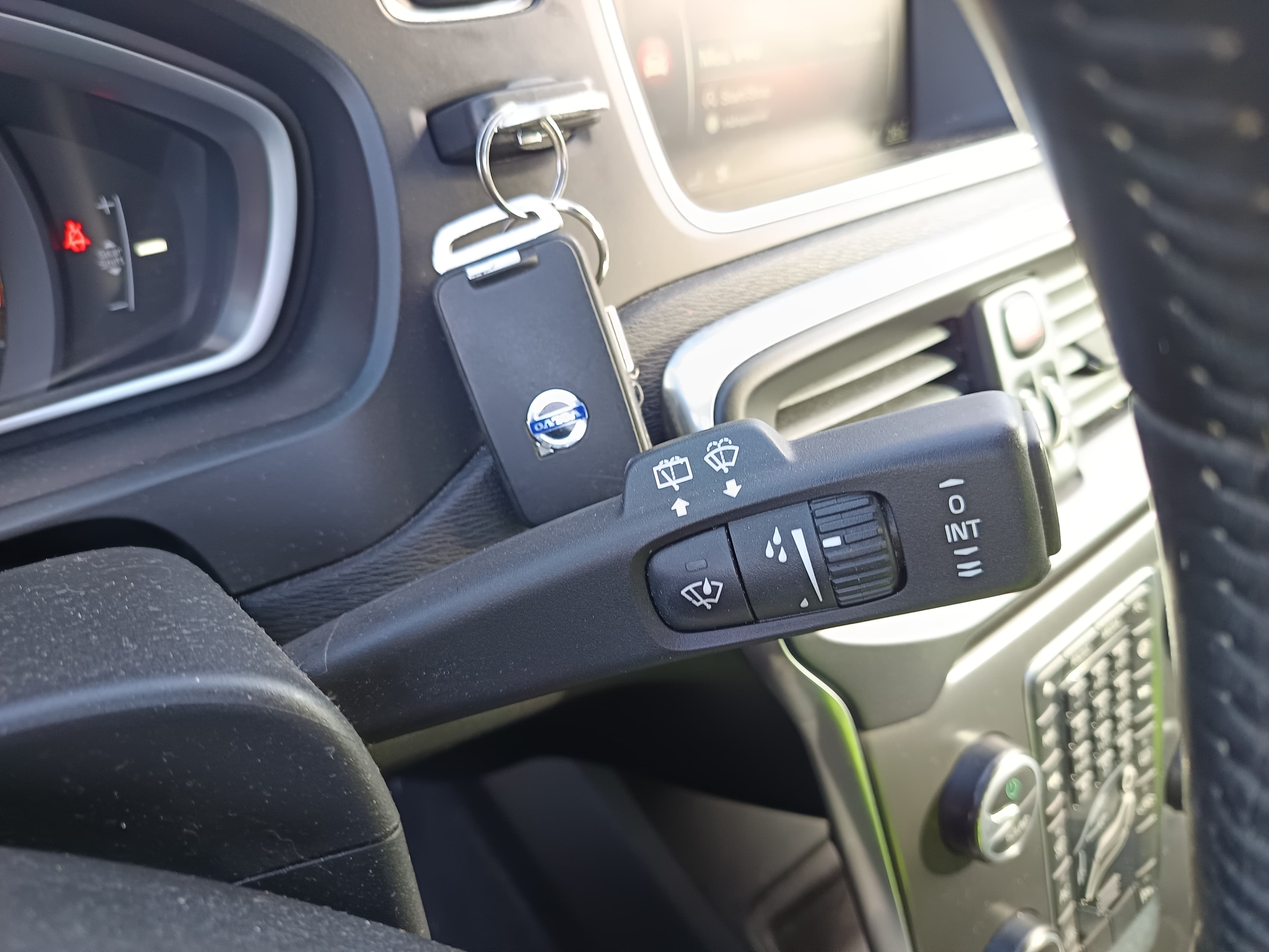 Volvo V40 · Ano 2014 — image 45