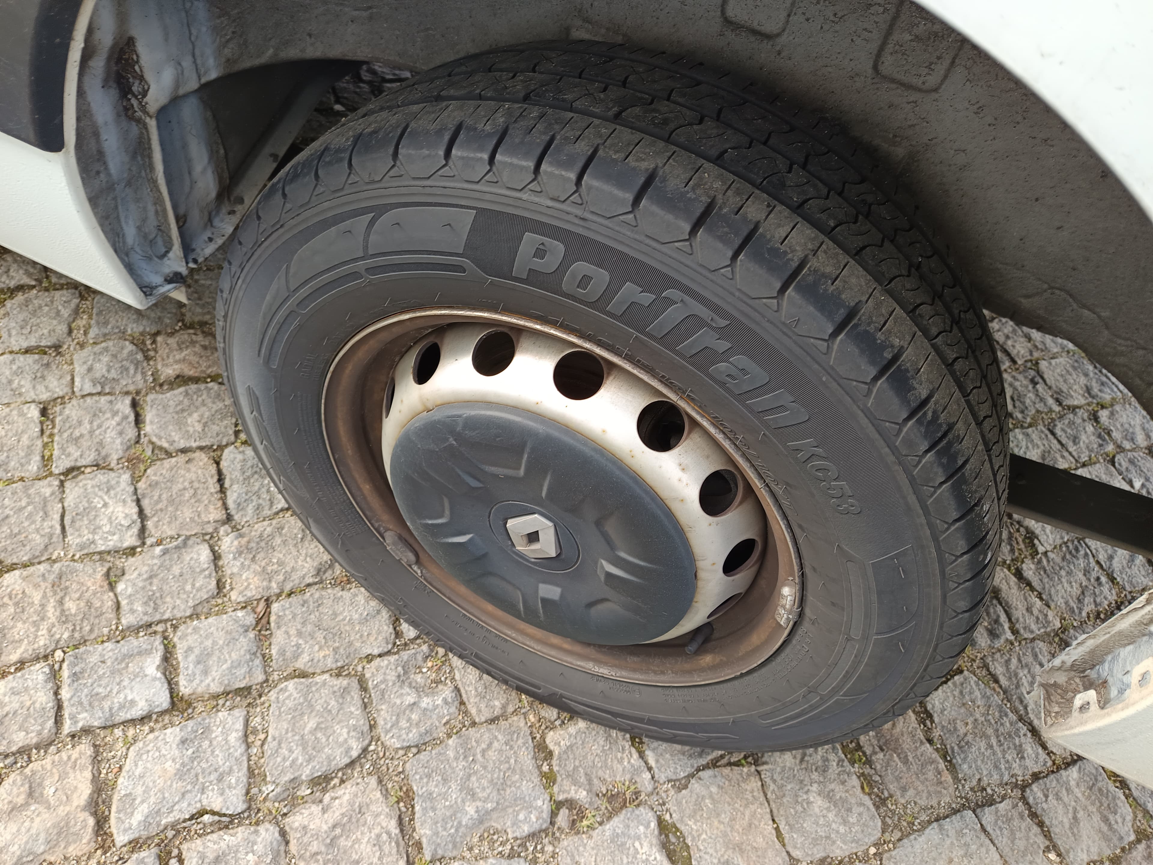 Renault Master · Ano 2015 — imagem 14