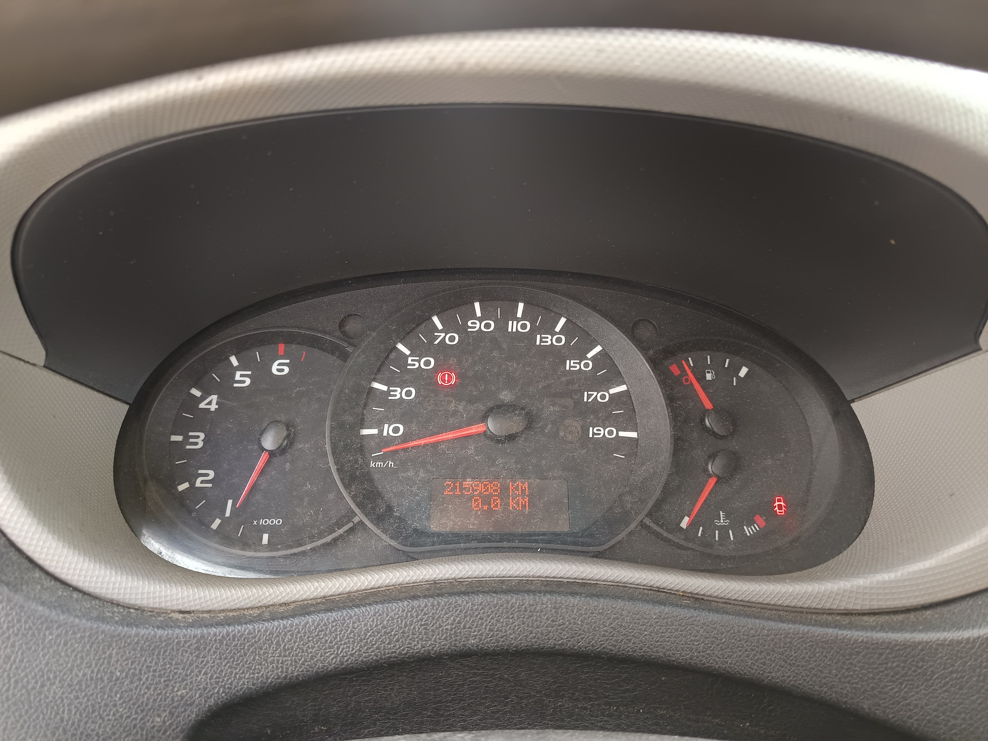 Renault Master · Ano 2015 — imagem 32