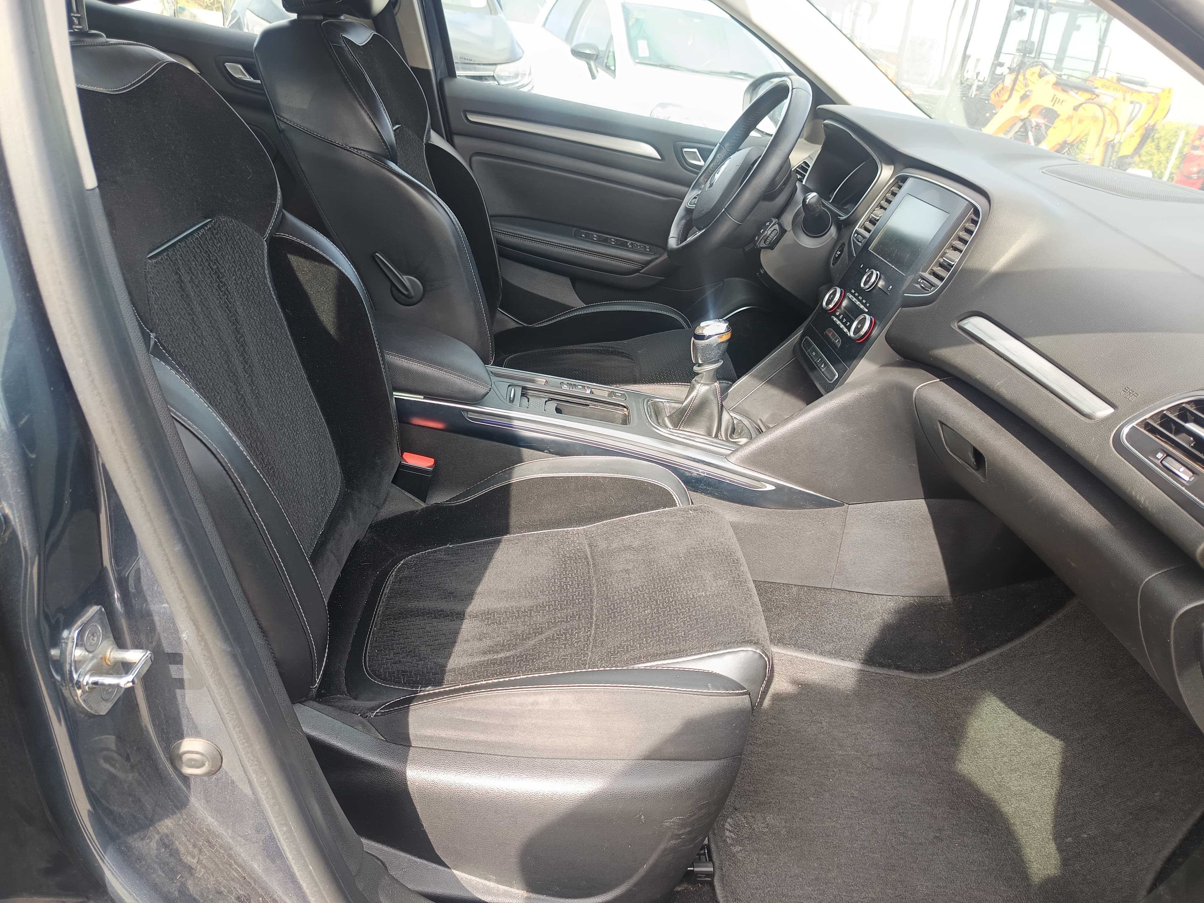 Renault Mégane · Año 2016 — imagen 40