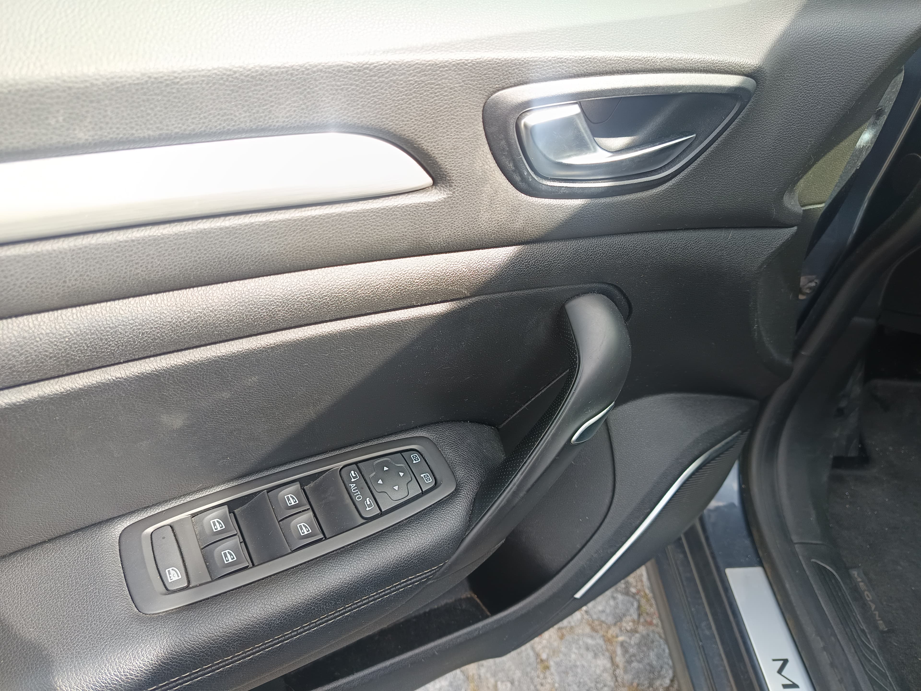 Renault Mégane · Año 2016 — imagen 23