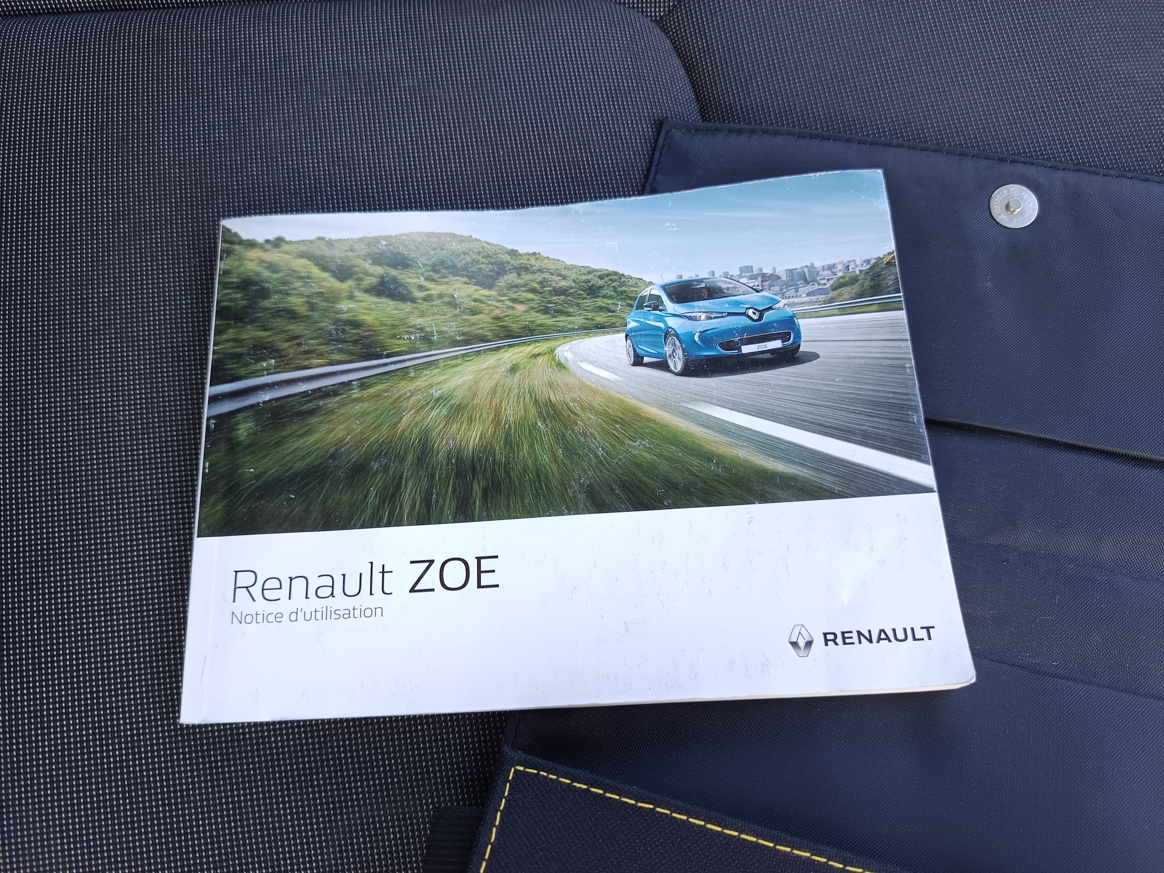 Renault Zoe · Ano 2016 — imagem 51