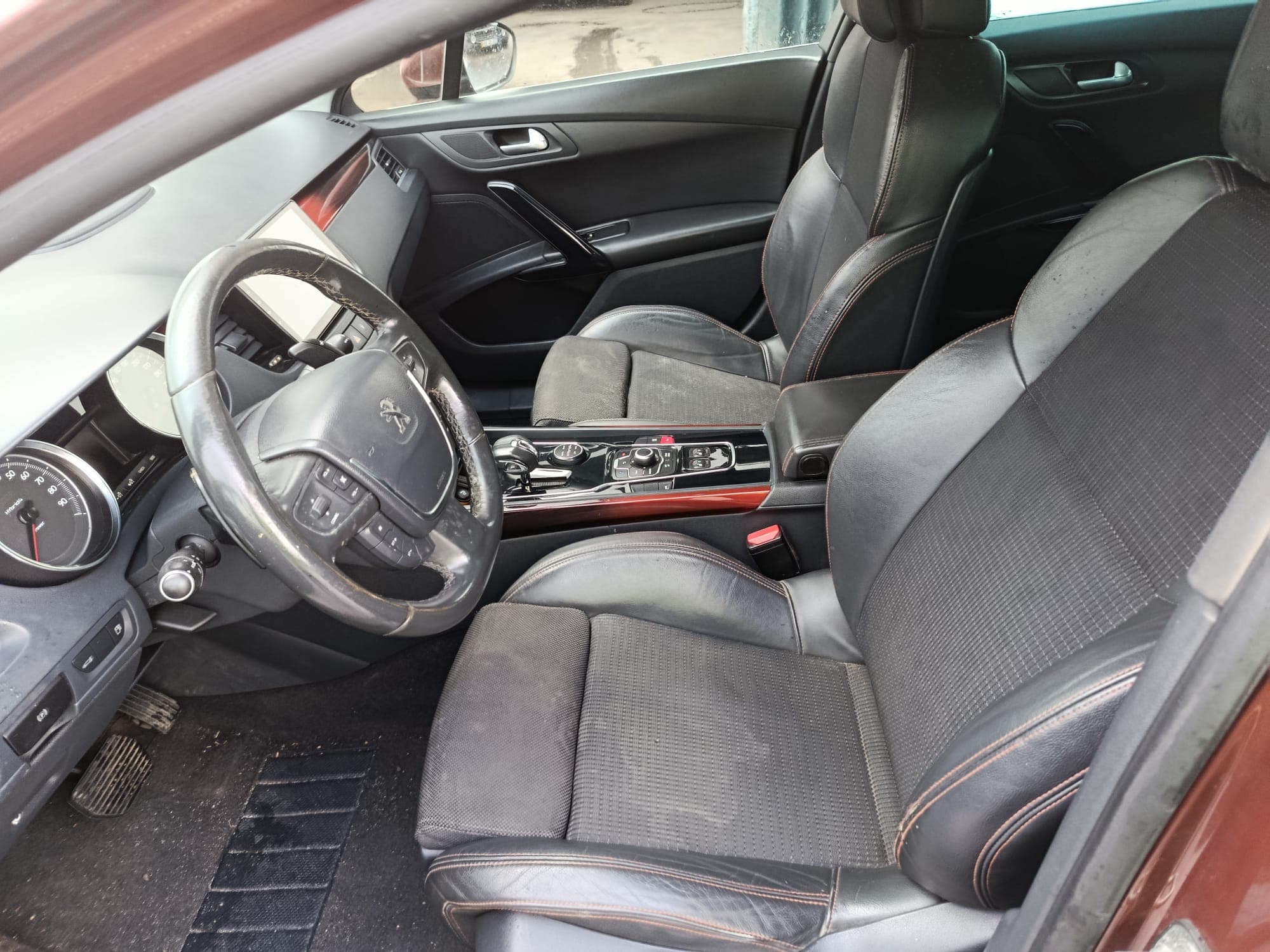 Peugeot 508 SW · Año 2012 — imagen 14