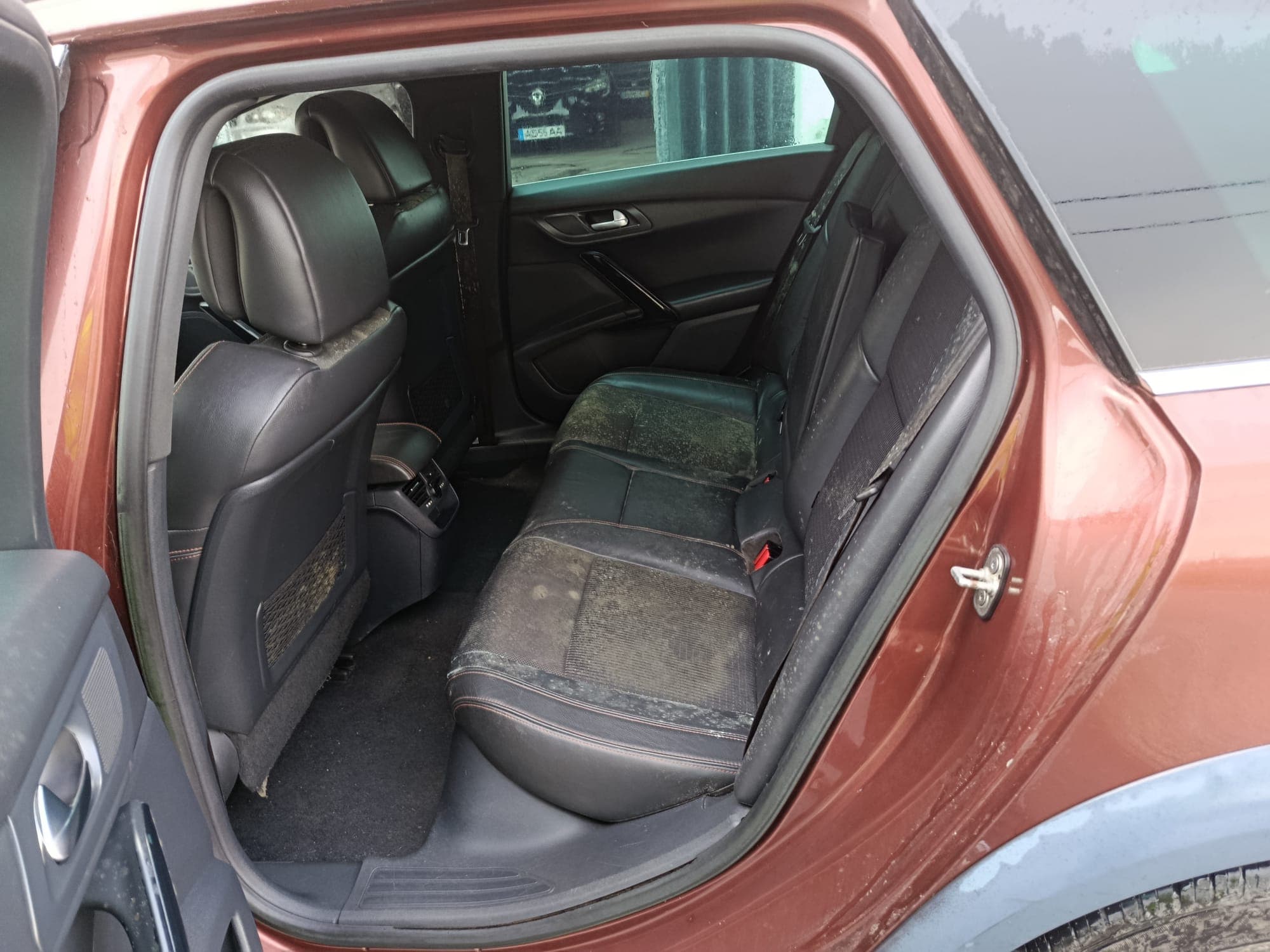 Peugeot 508 SW · Año 2012 — imagen 20