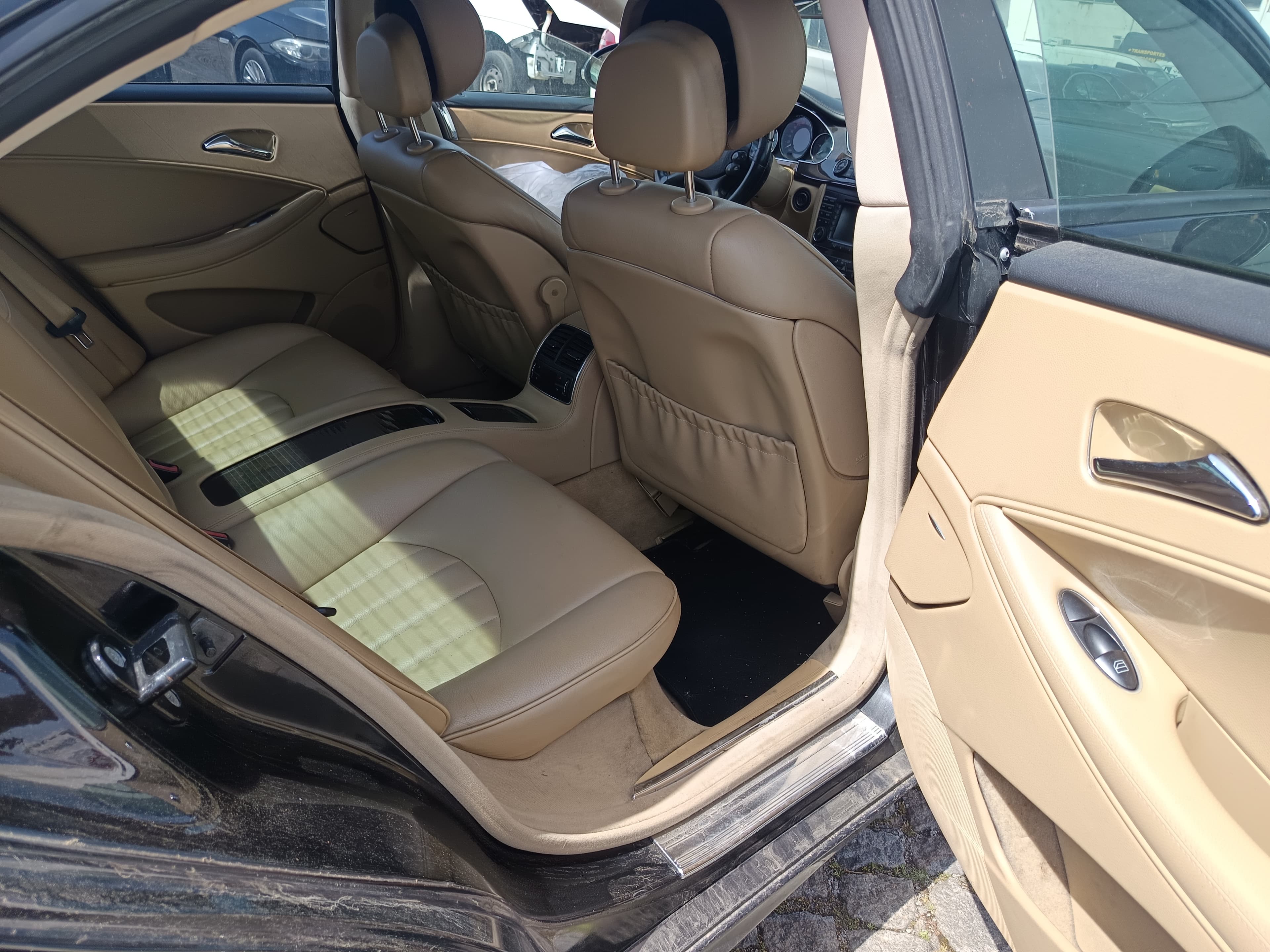 Mercedes-Benz CLS 320 · Ano 2008 — imagem 33