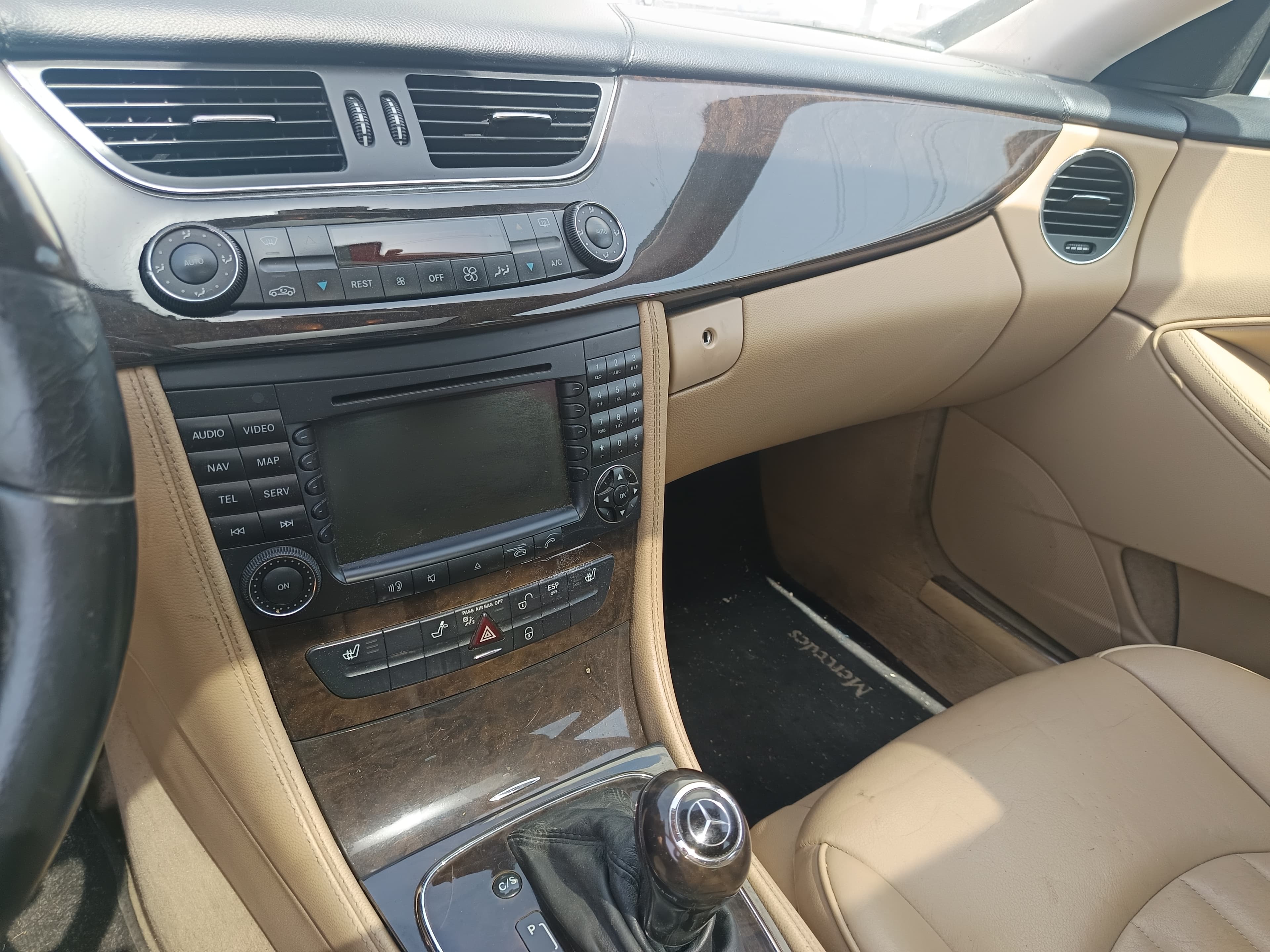 Mercedes-Benz CLS 320 · Ano 2008 — imagem 11