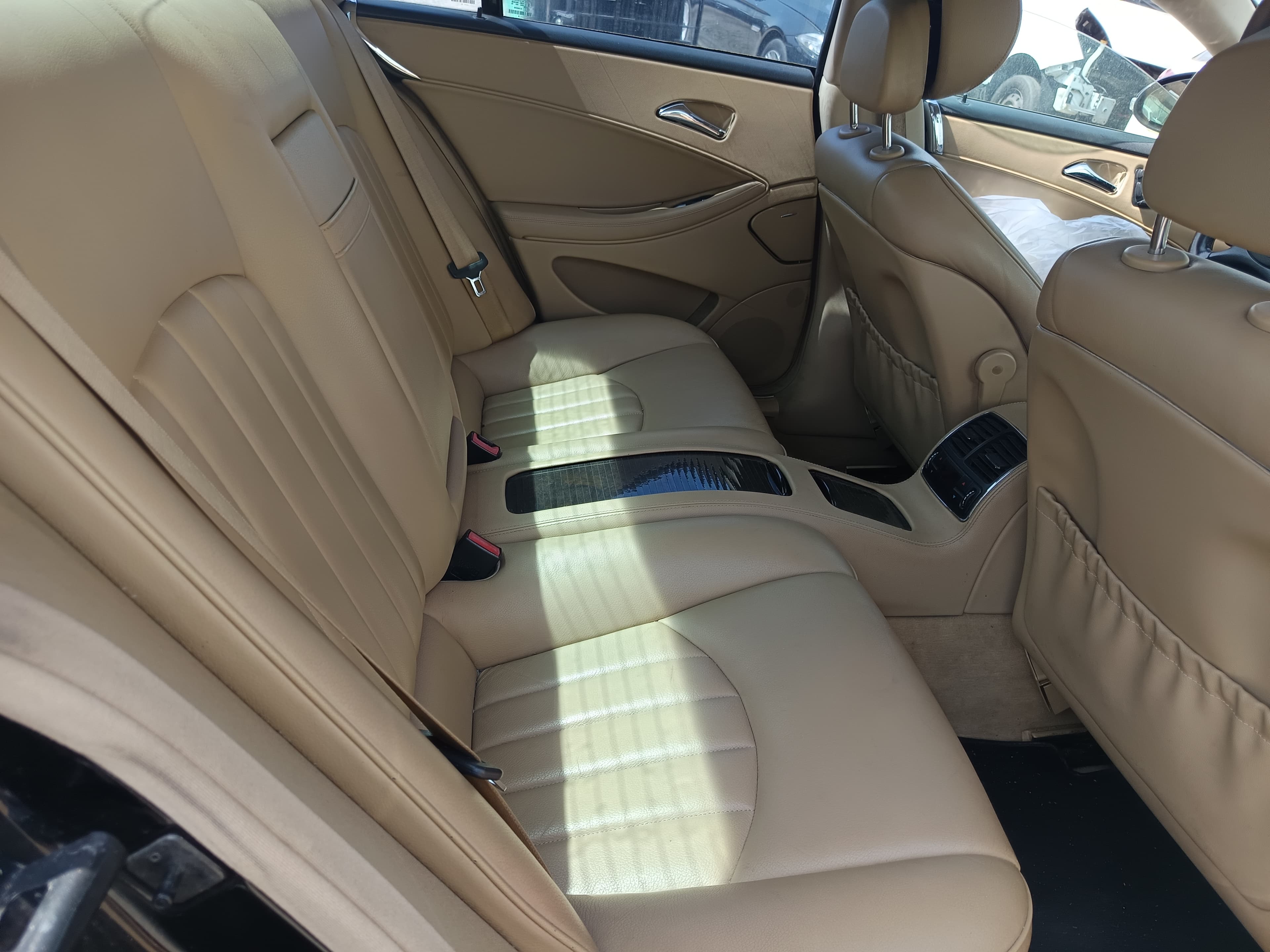 Mercedes-Benz CLS 320 · Ano 2008 — imagem 35