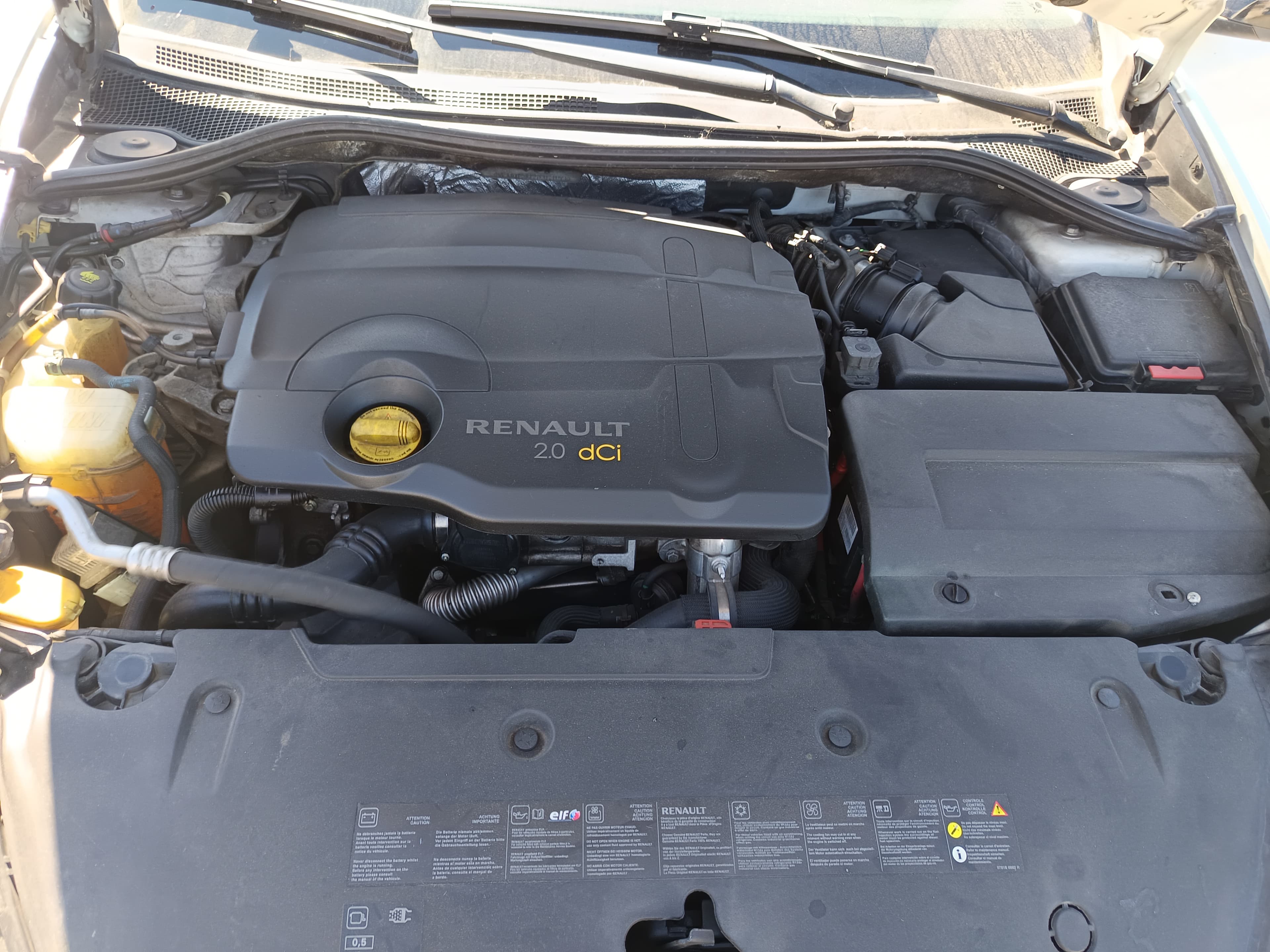 Renault Laguna · Ano 2014 — image 19