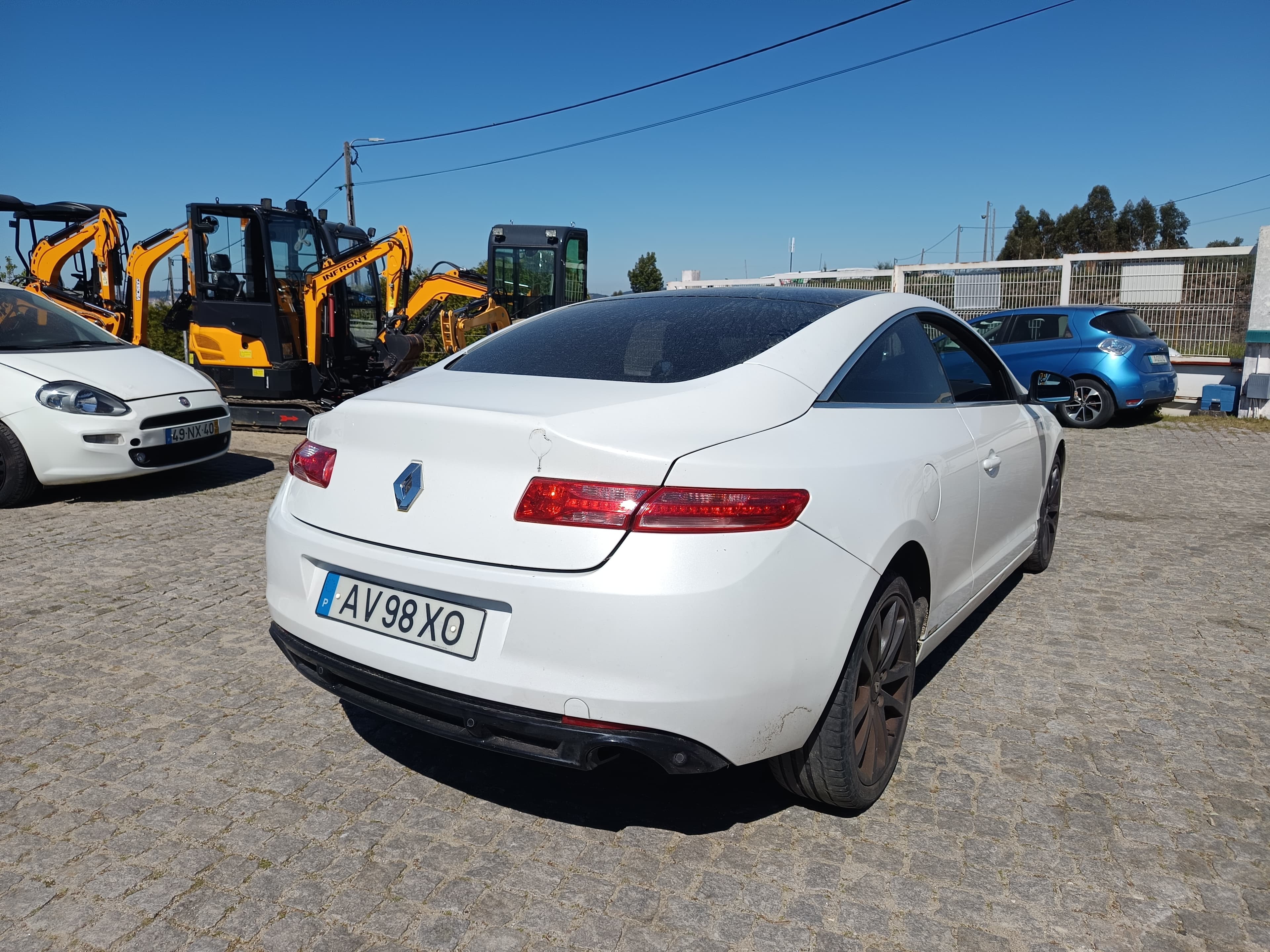 Renault Laguna · Ano 2014 — image 4