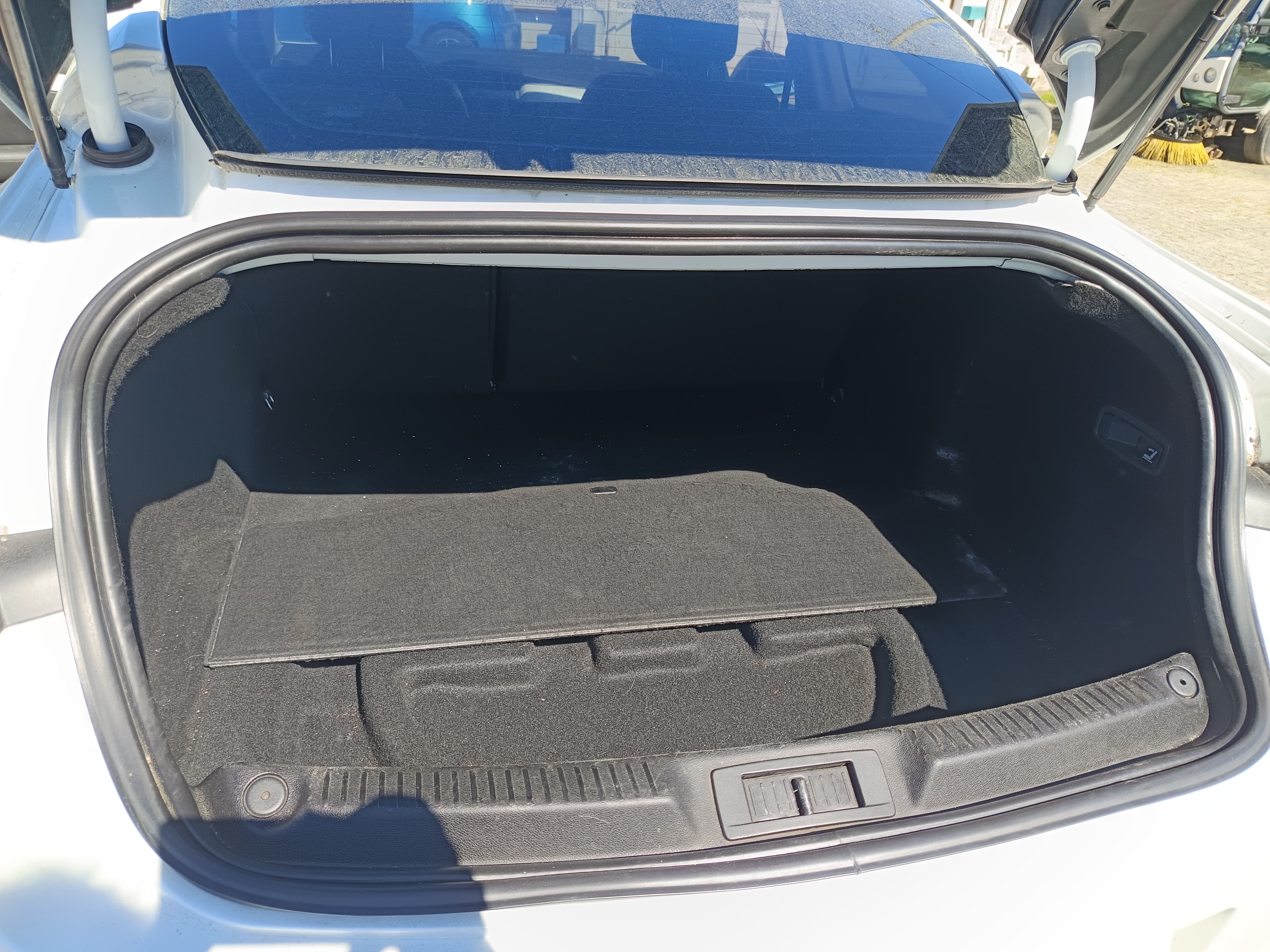 Renault Laguna · Ano 2014 — image 22