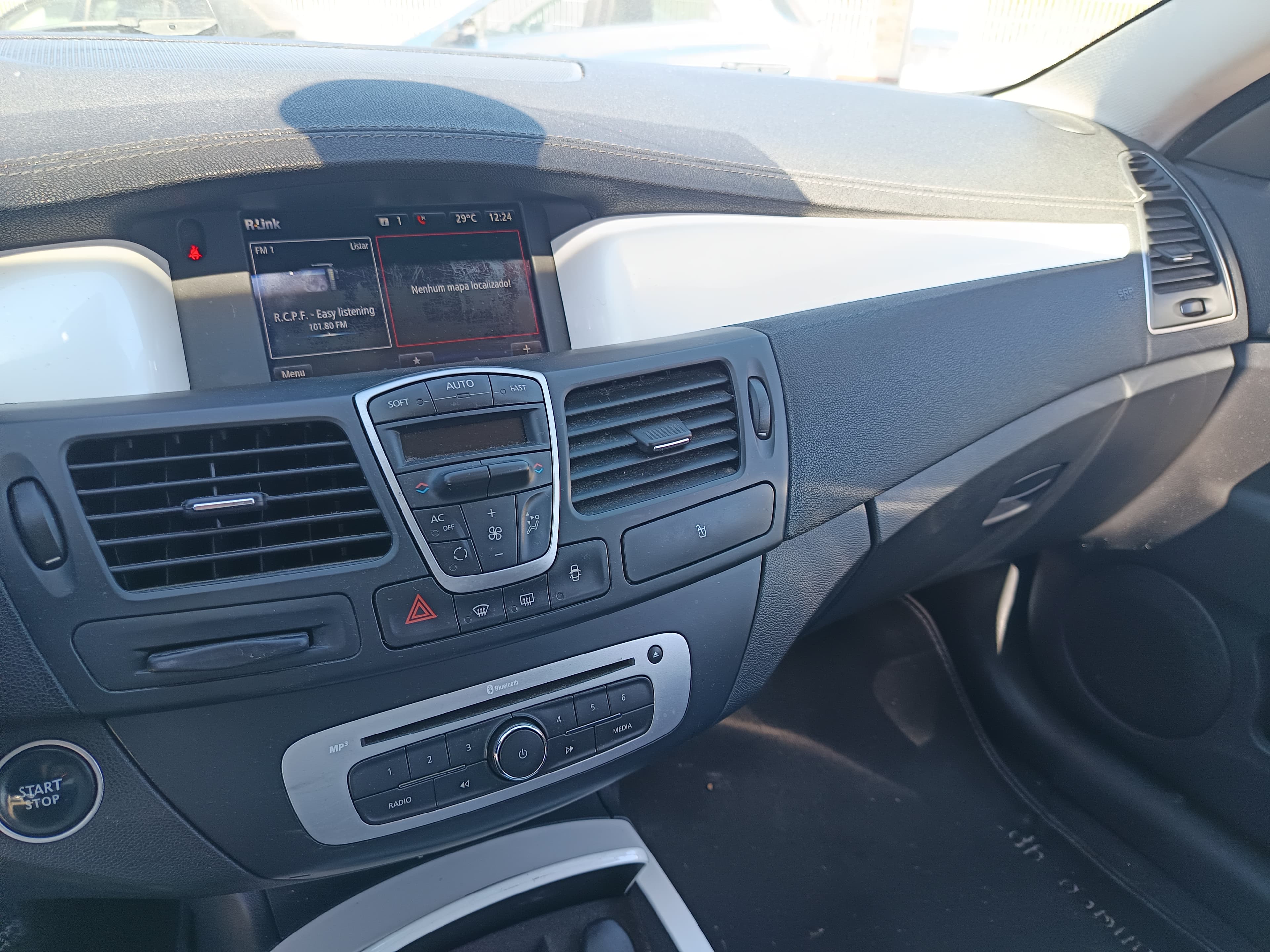 Renault Laguna · Ano 2014 — image 35