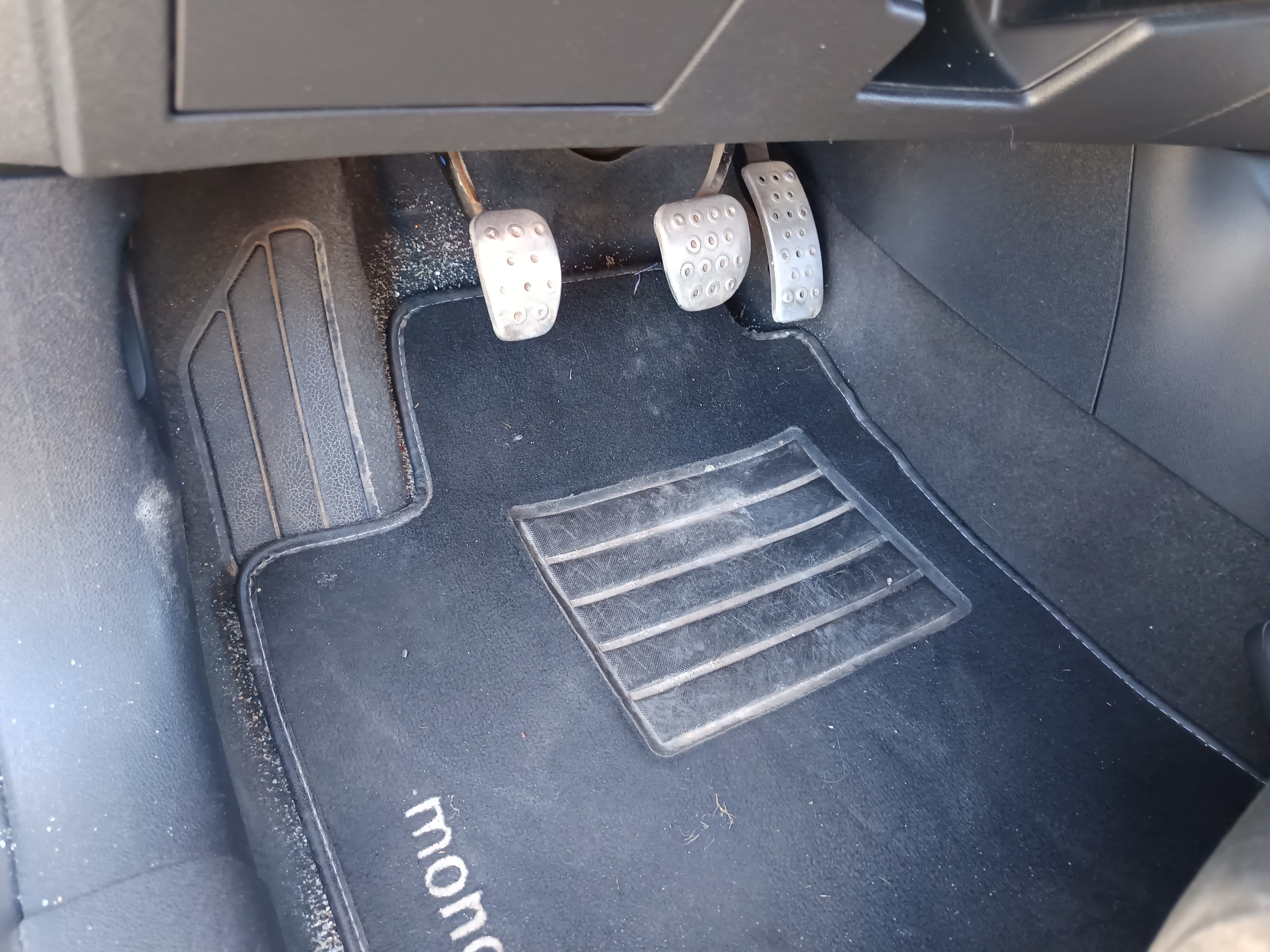 Renault Laguna · Ano 2014 — image 33
