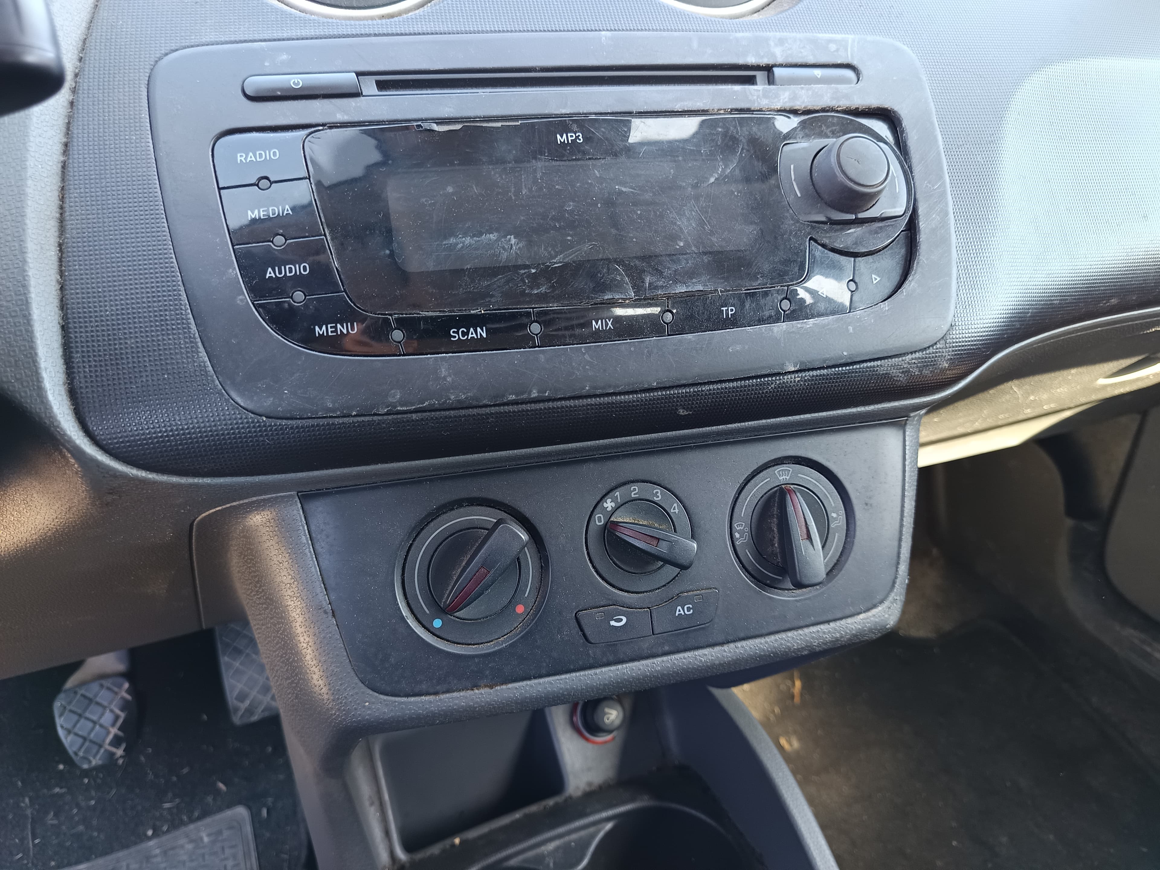 Seat Ibiza · Ano 2009 — image 37