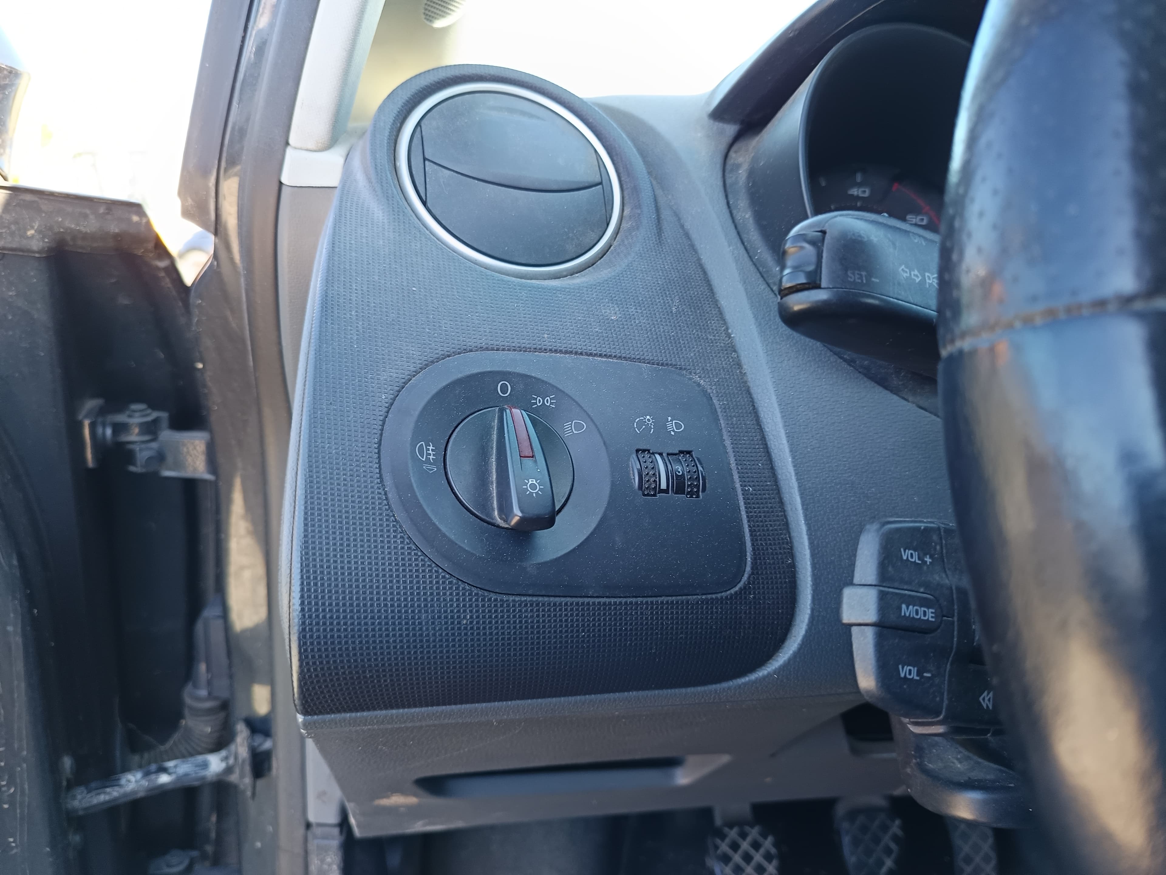 Seat Ibiza · Ano 2009 — image 41