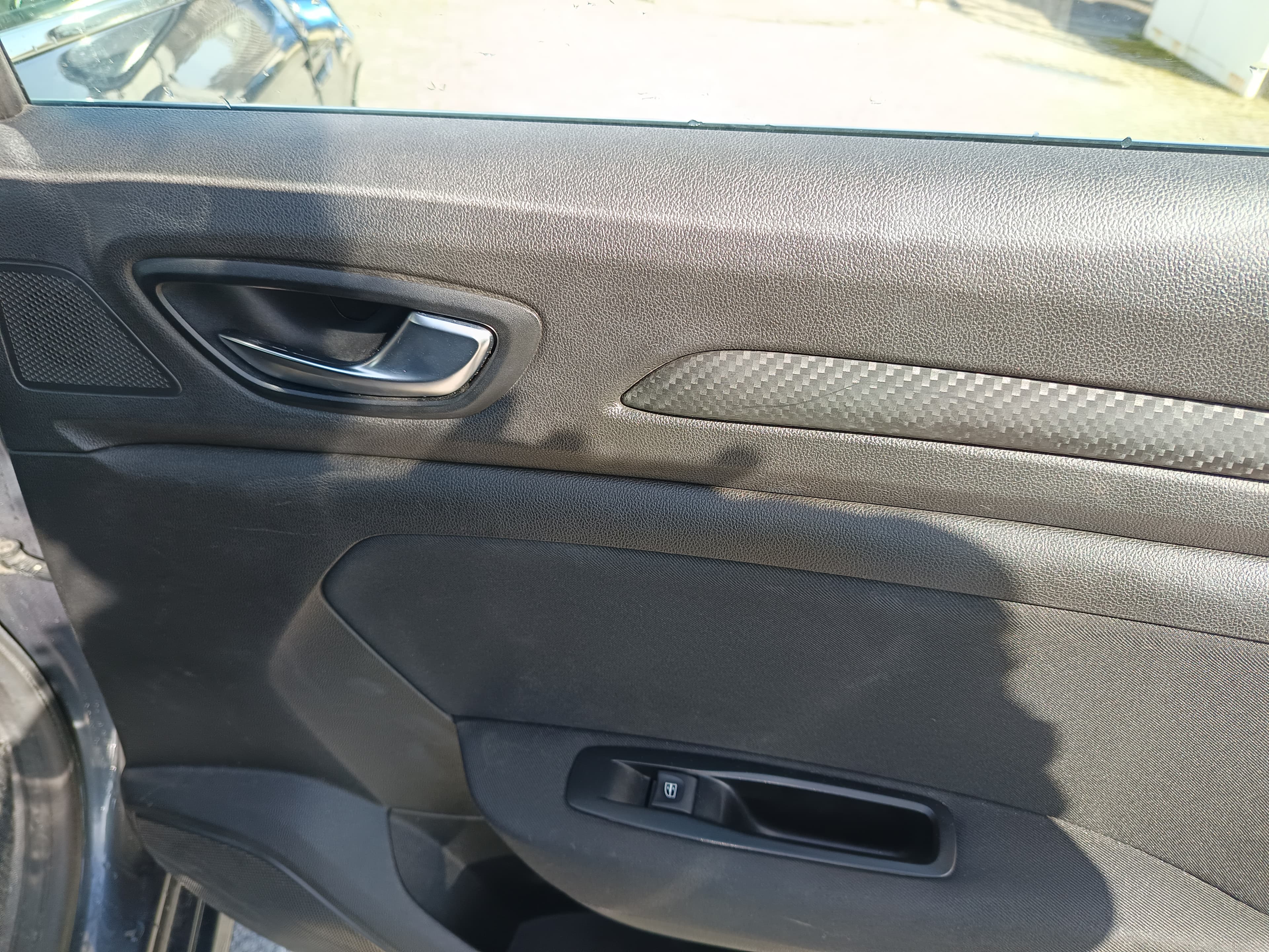 Renault Mégane · Année 2019 — image 24