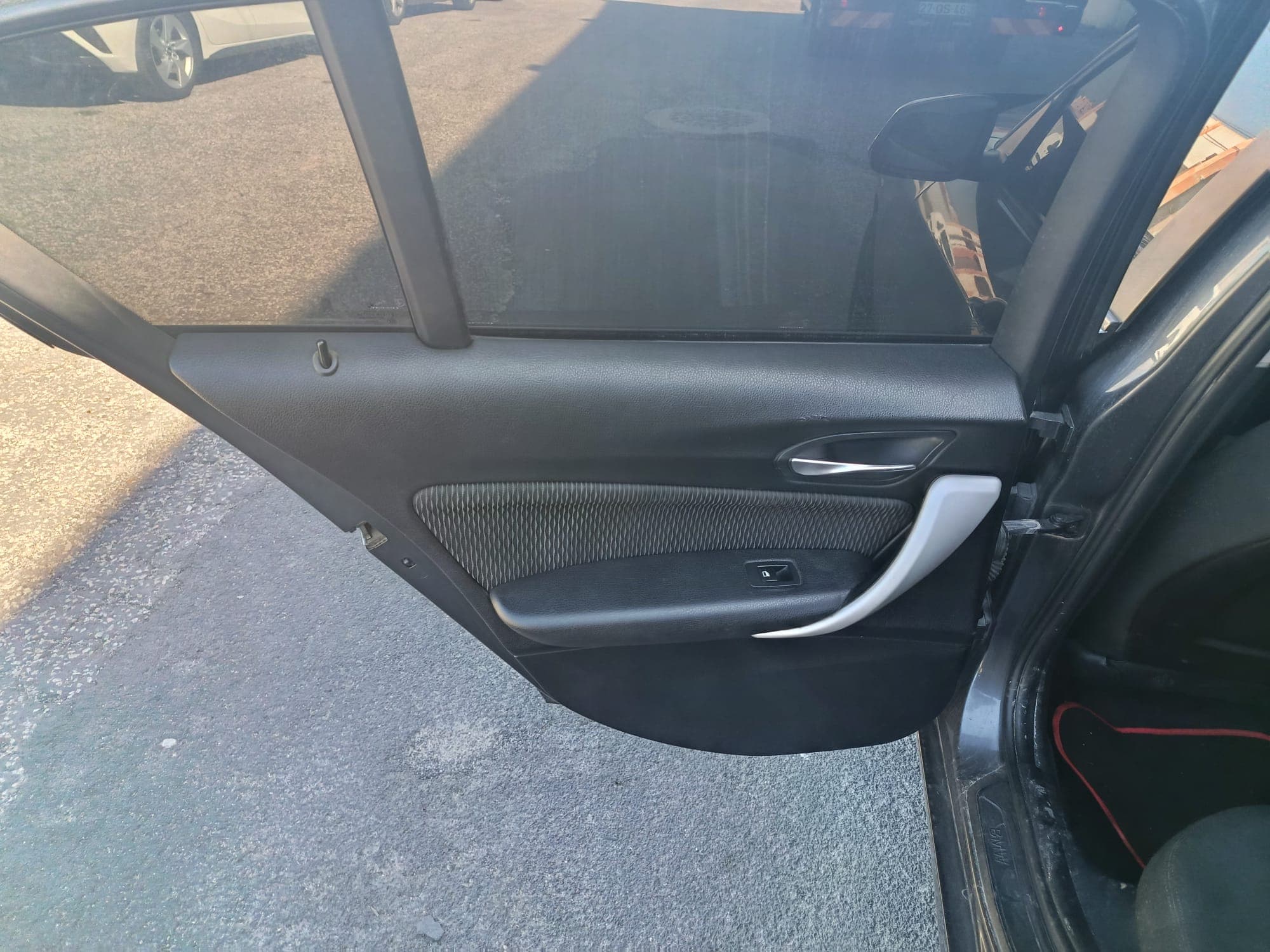 BMW 116 D · Ano 2013 — imagem 25