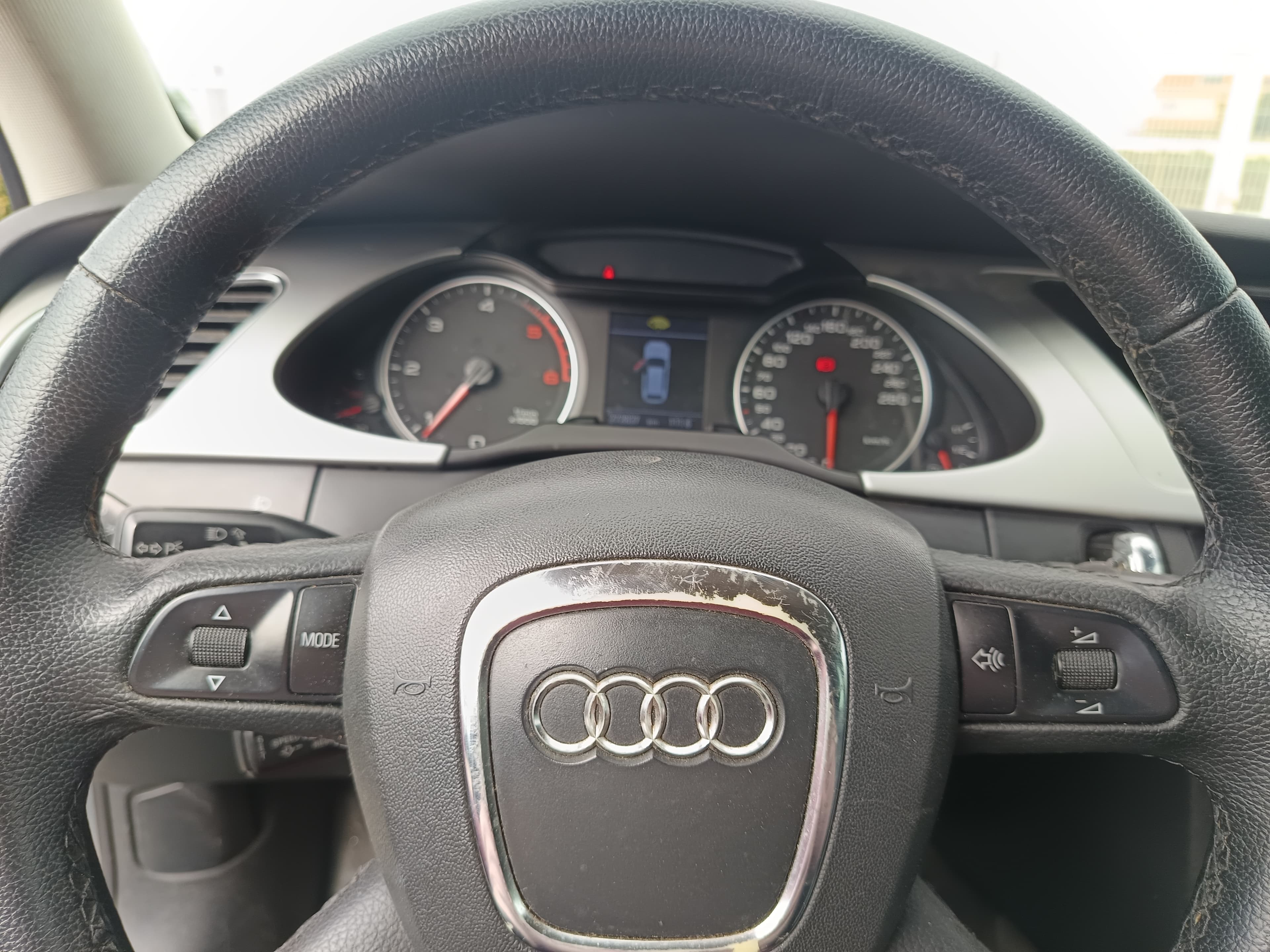 Audi A4 · Year 2008 — image 41