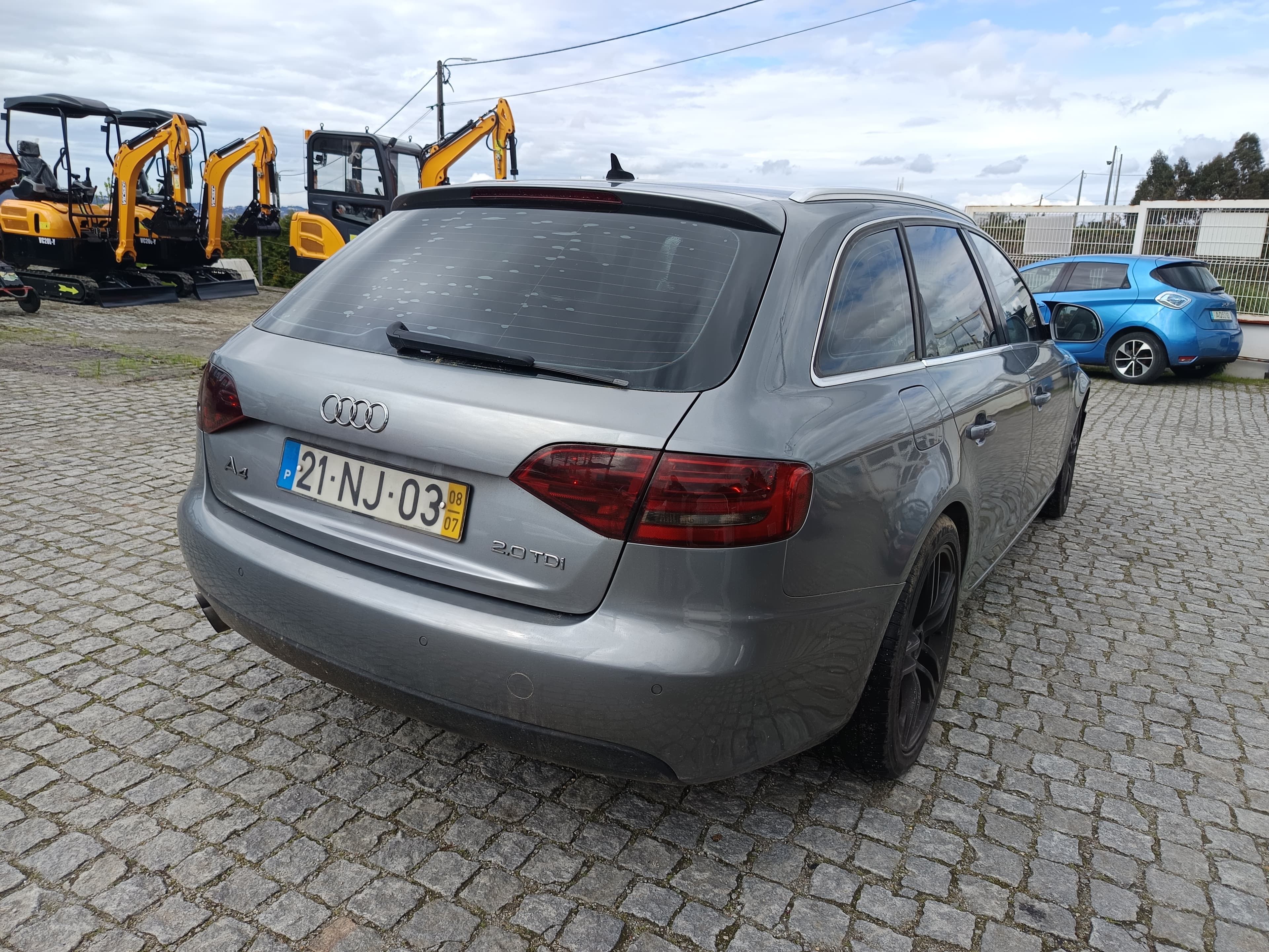 Audi A4 · Year 2008 — image 4