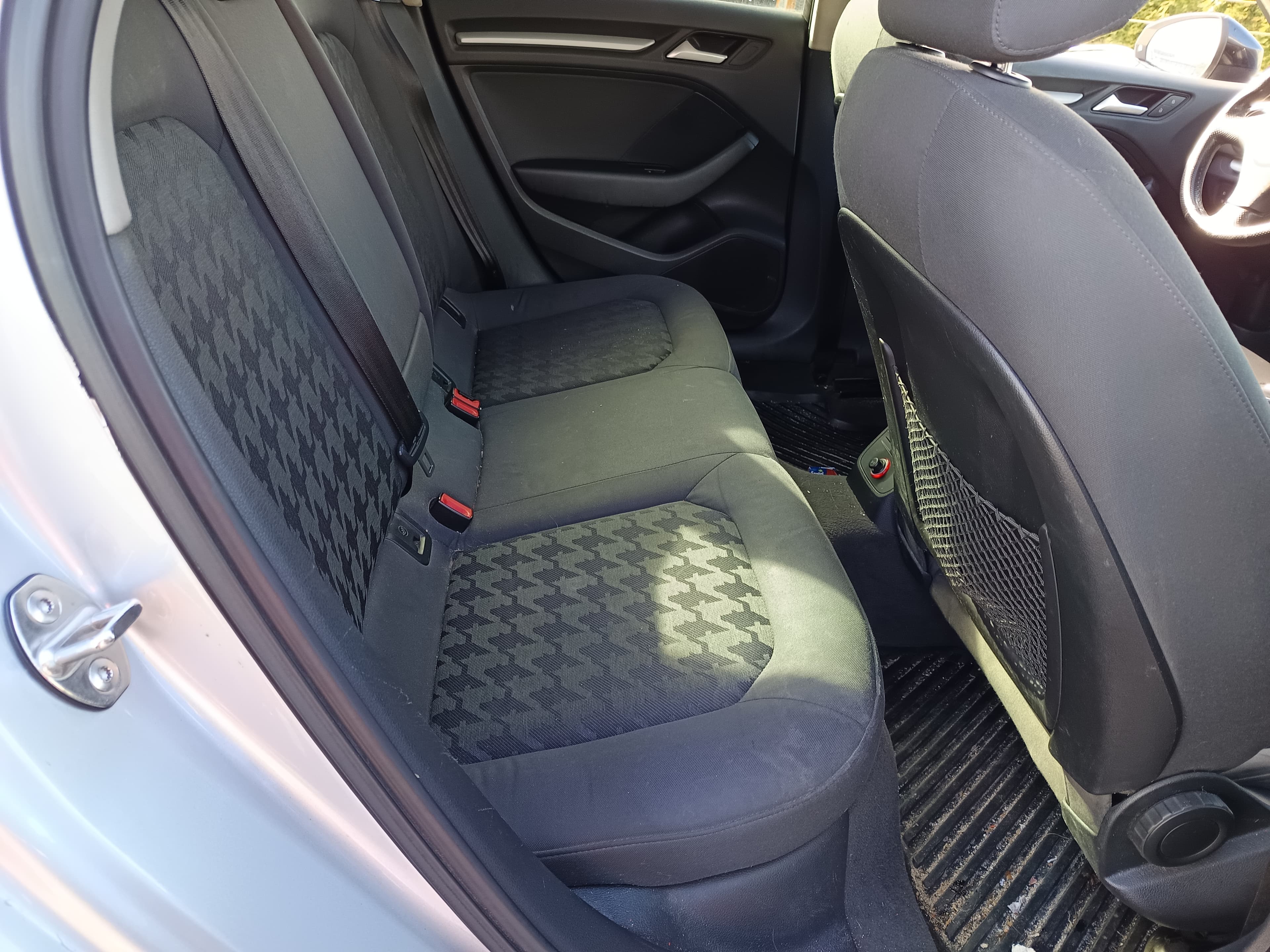 Audi A3 · Ano 2014 — image 25