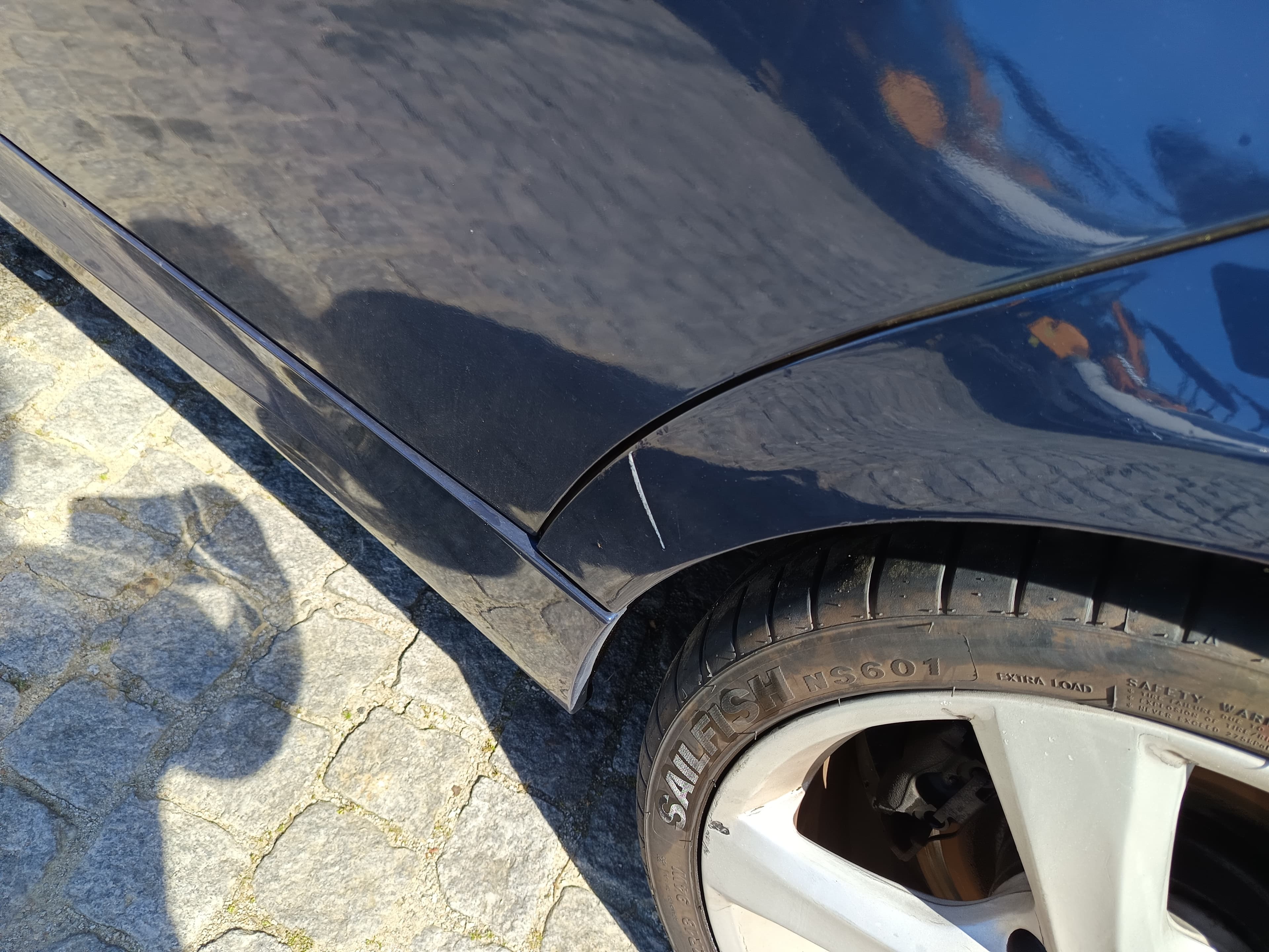 BMW 320d · Ano 2010 — image 19