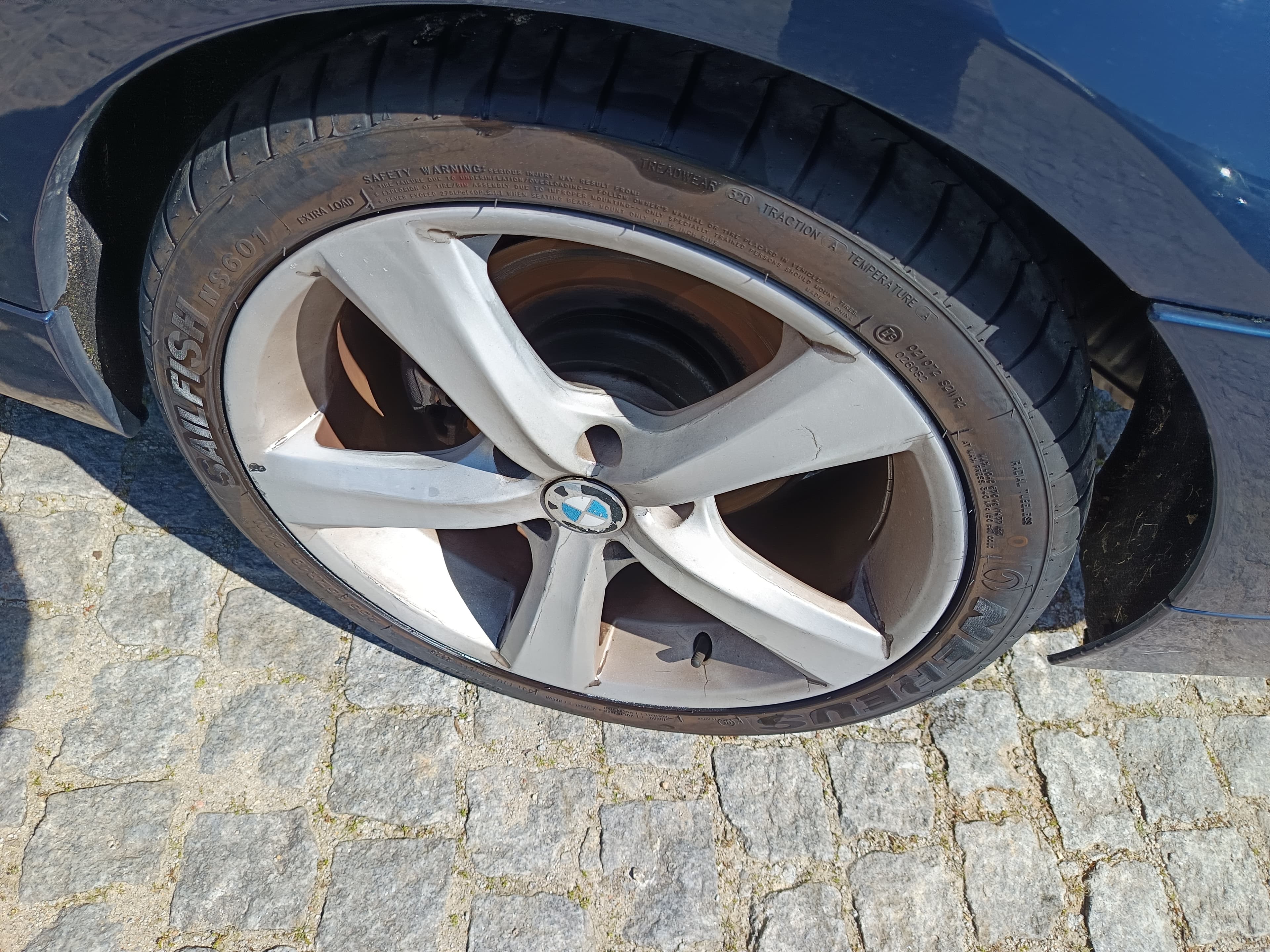 BMW 320d · Ano 2010 — image 9