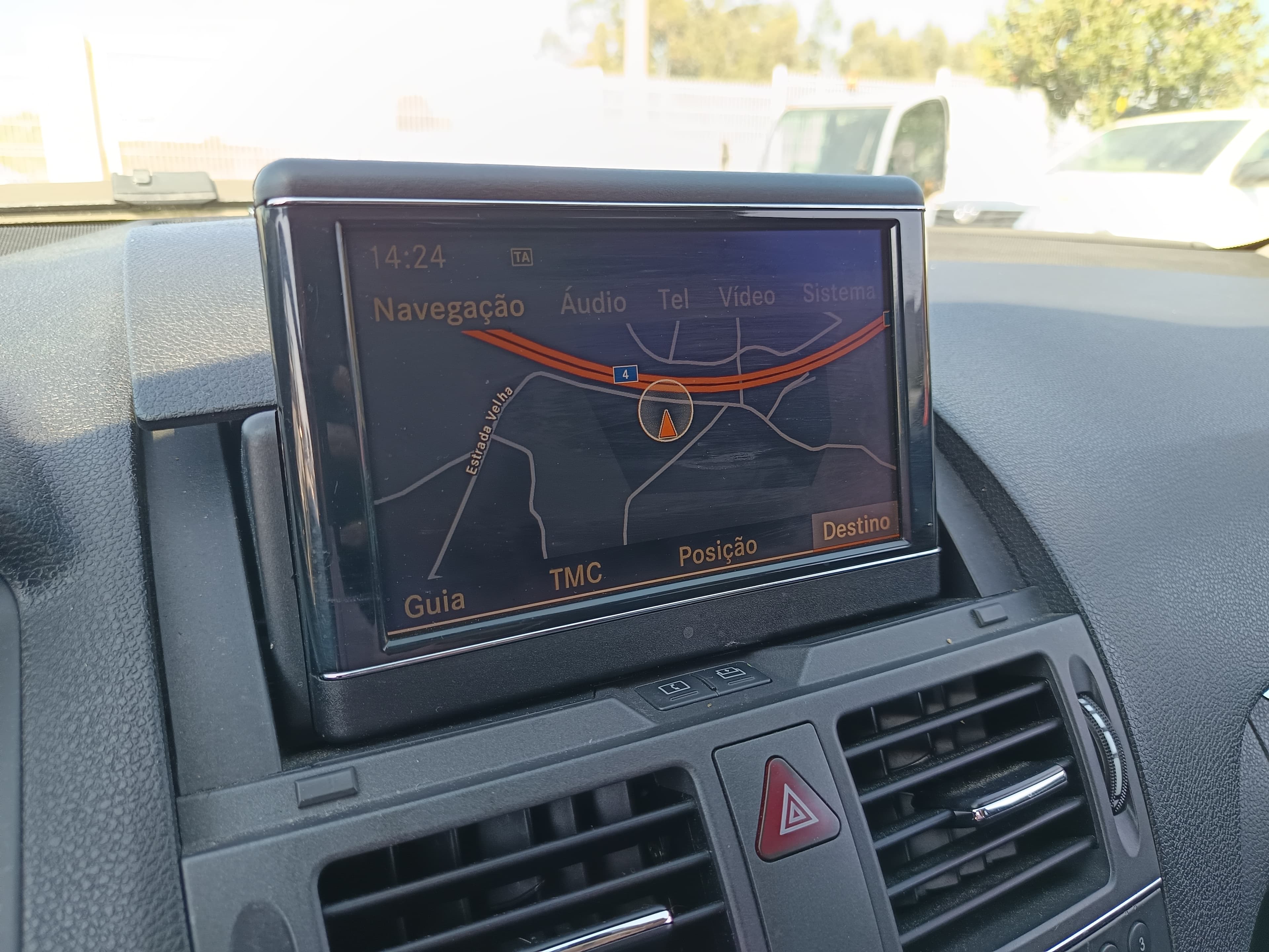 Mercedes-Benz C200 Avantgard · Ano 2010 — imagem 39